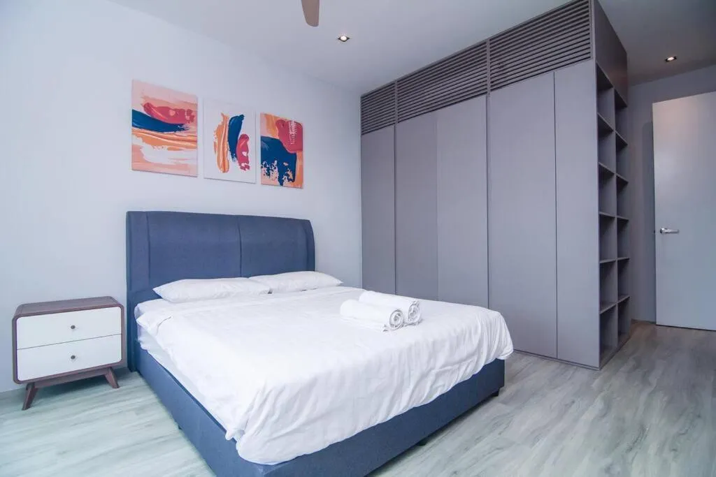 Bed in Lumi Tropicana - Idealhub