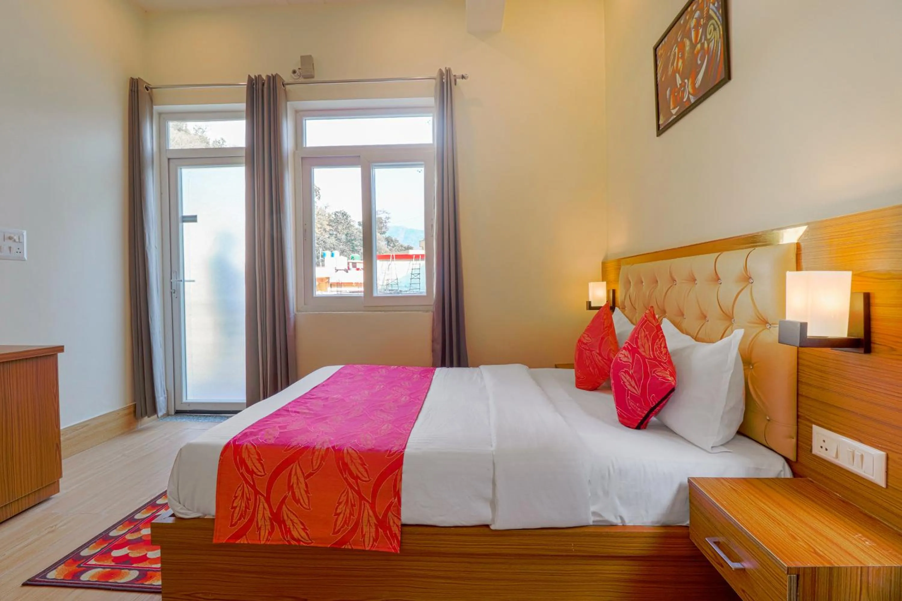 Photo of the whole room in Shanti Vilaas