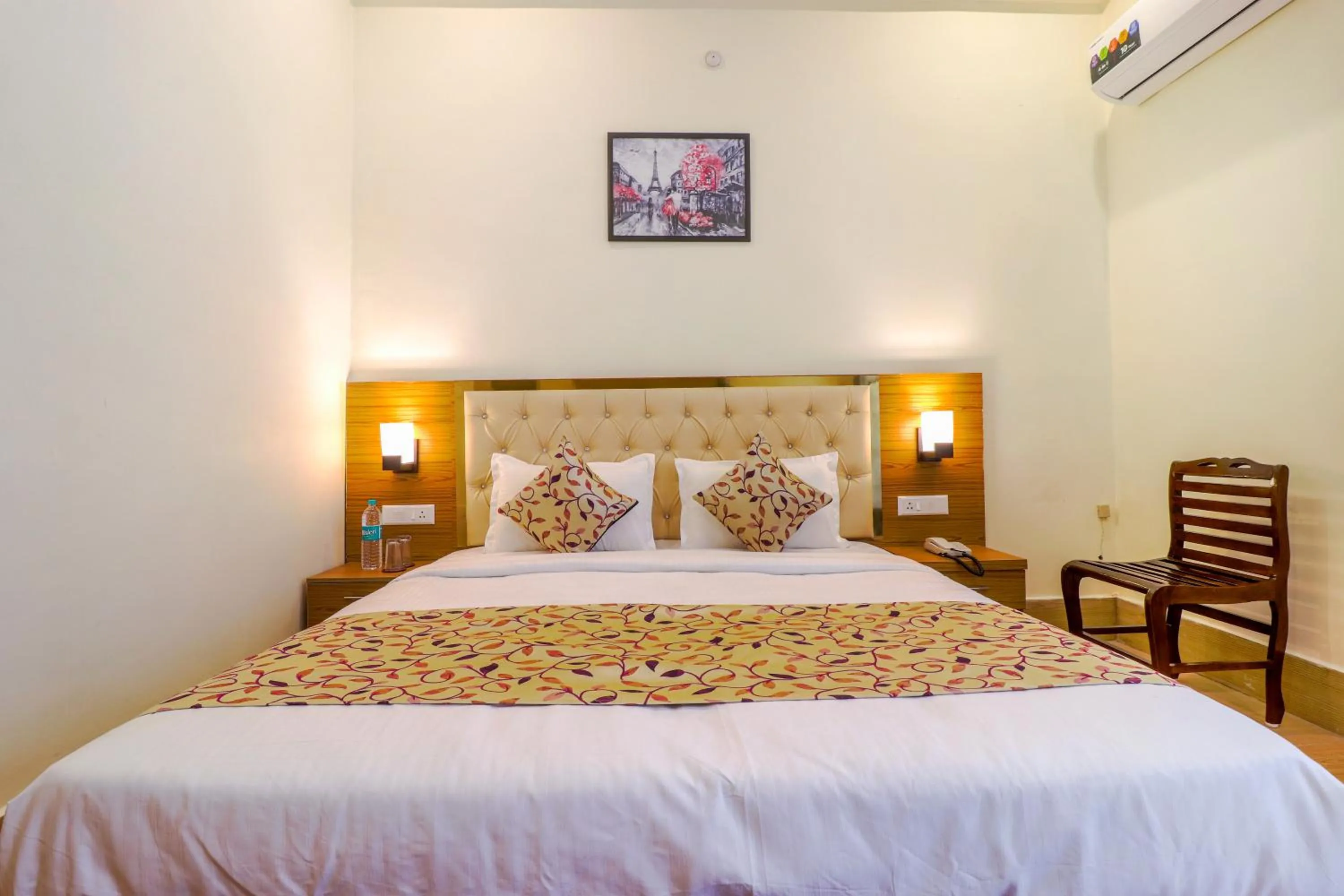 Bed in Shanti Vilaas