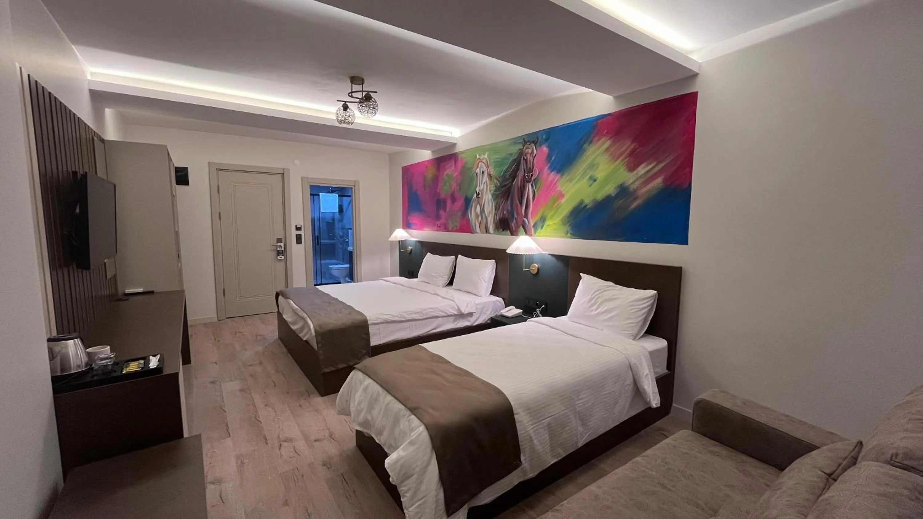 Bed in SAR-PER Hotel