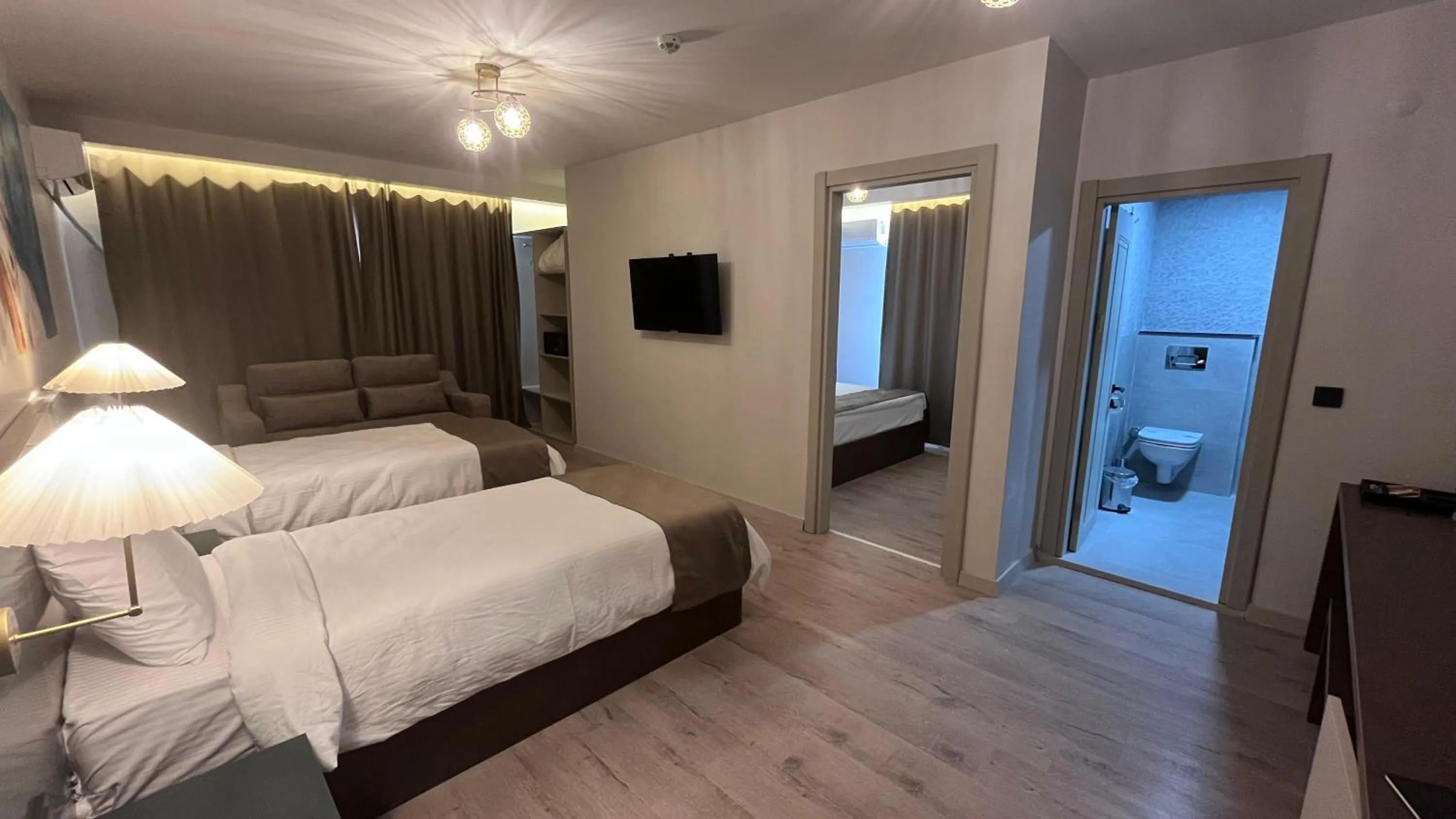 Bed in SAR-PER Hotel