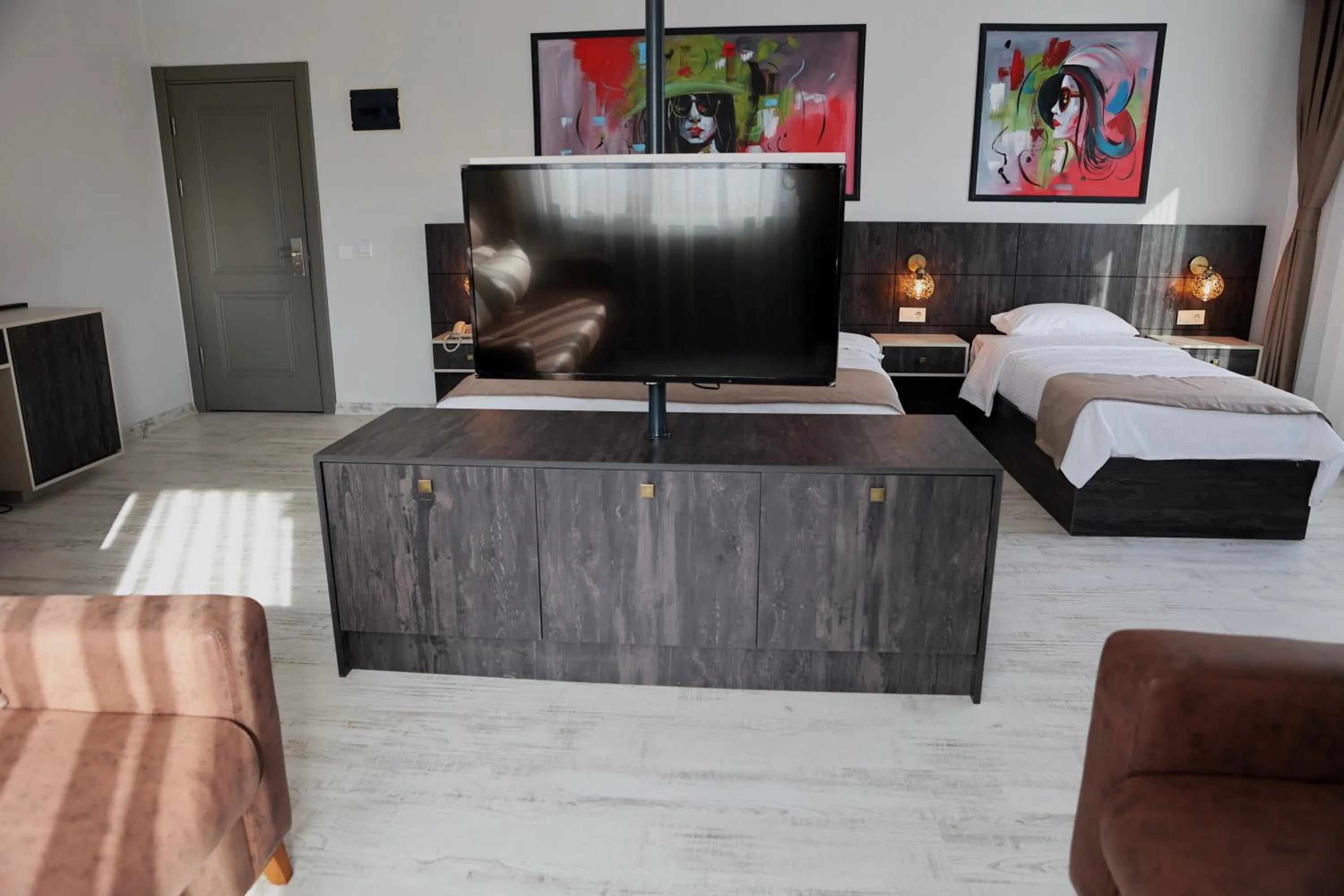 Bed in SAR-PER Hotel