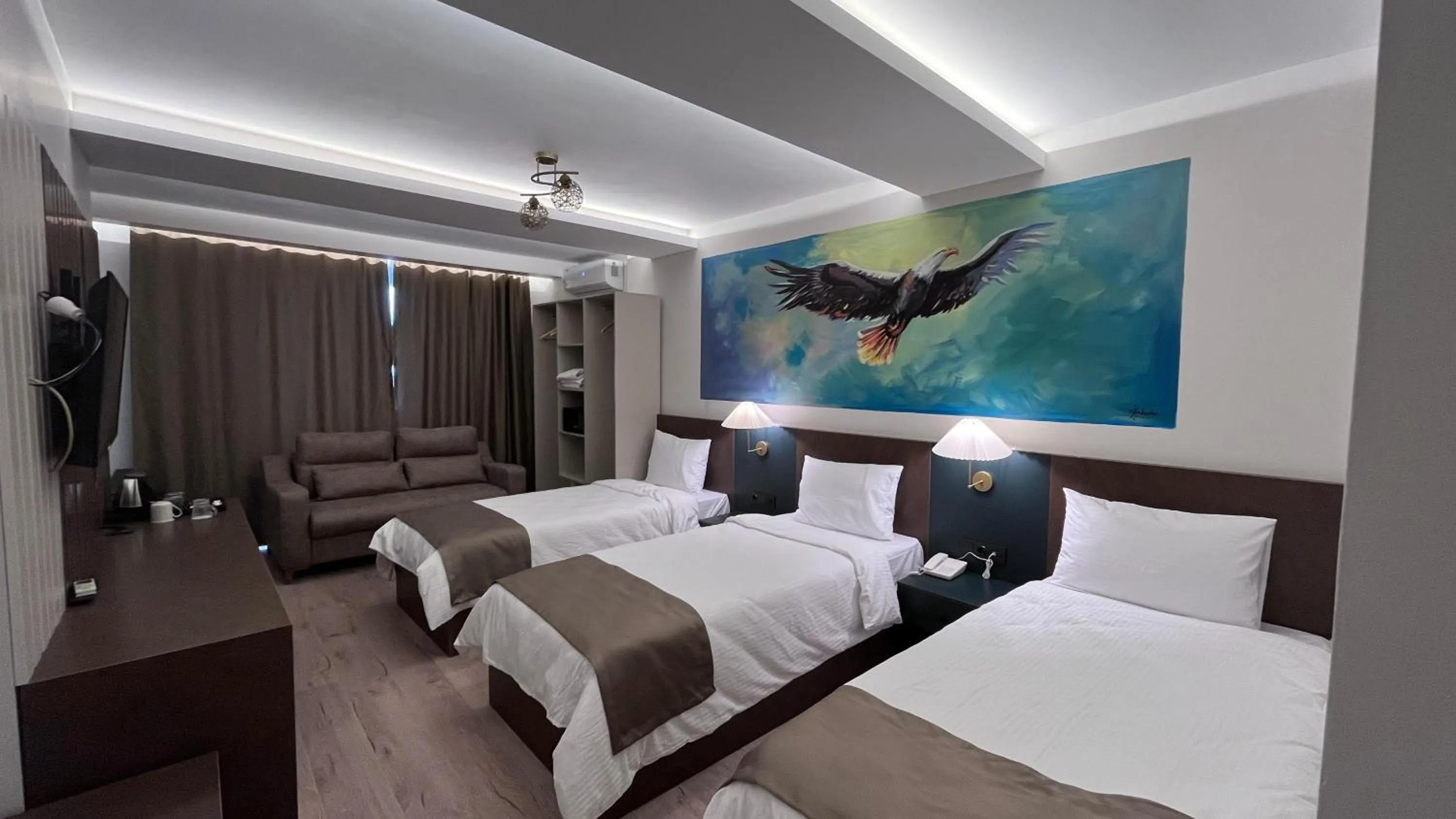 Bed in SAR-PER Hotel