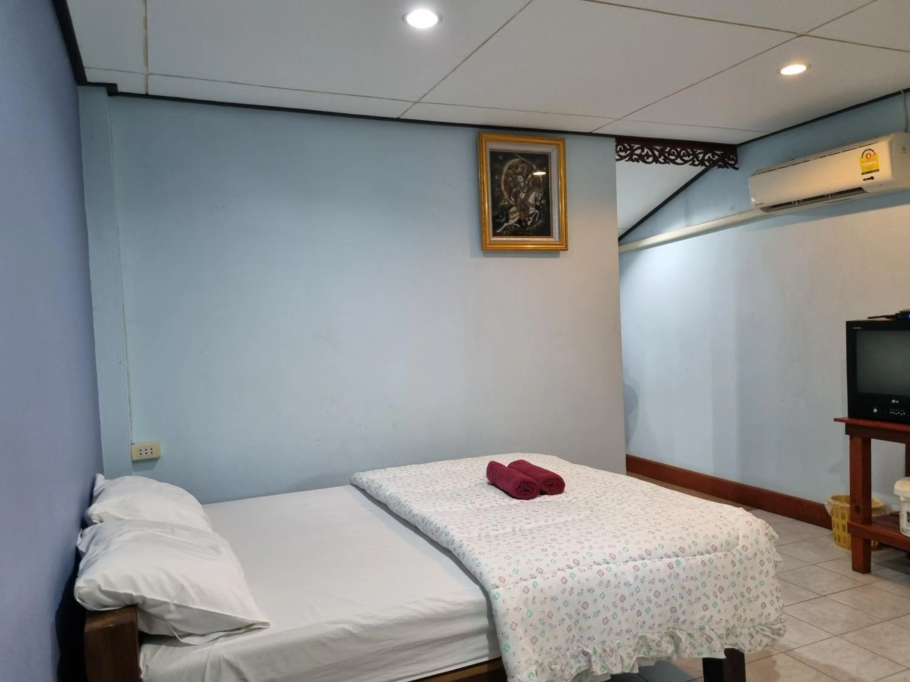 Bed in Sawasdee Sichang