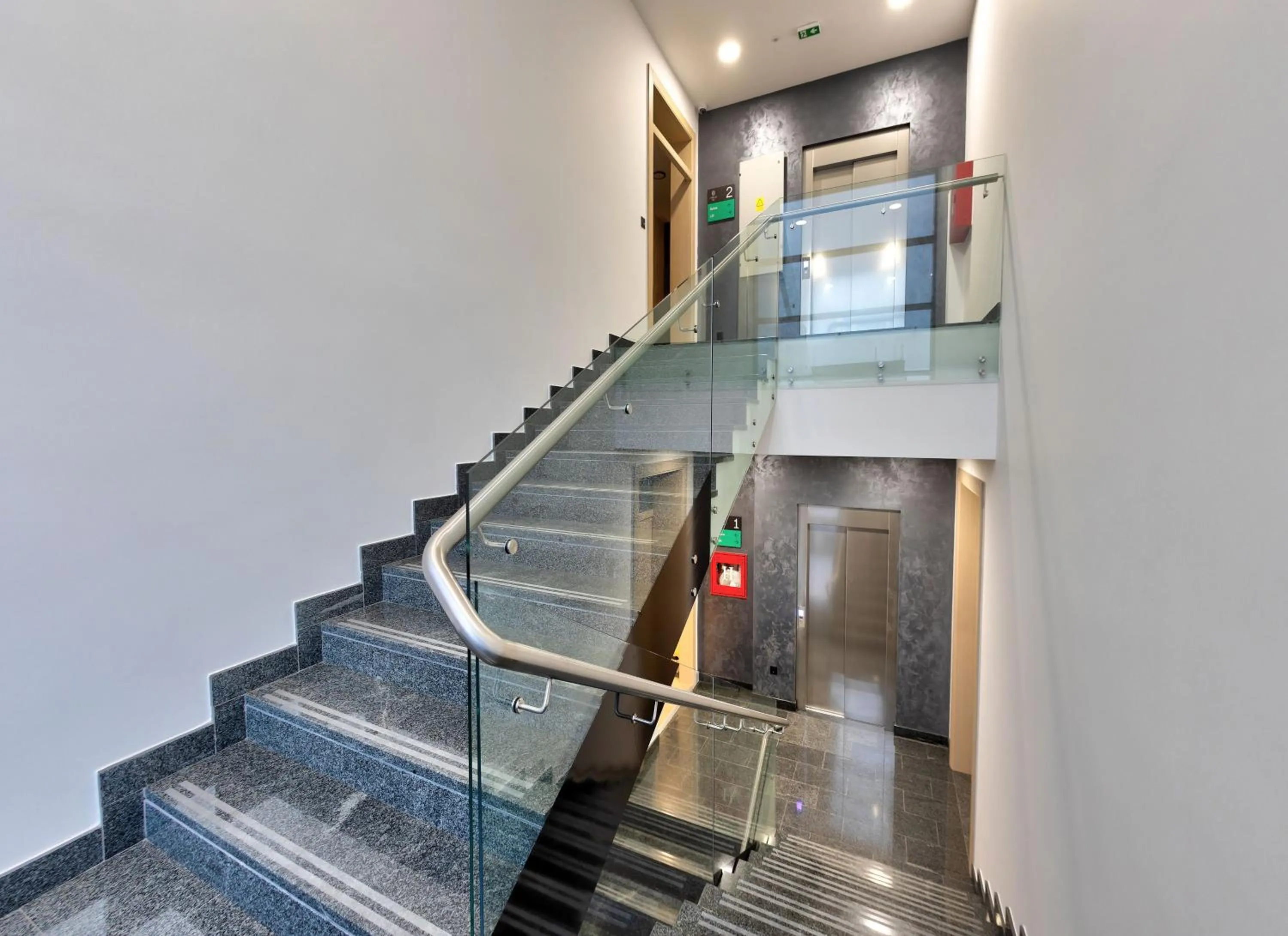 elevator in Hotel Emerald