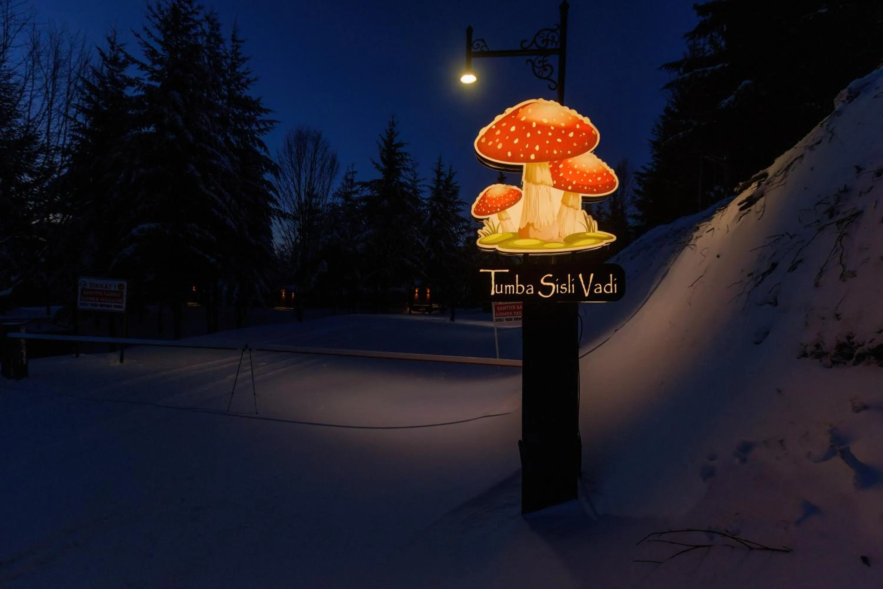 Night in Tumba Sisli Vadi