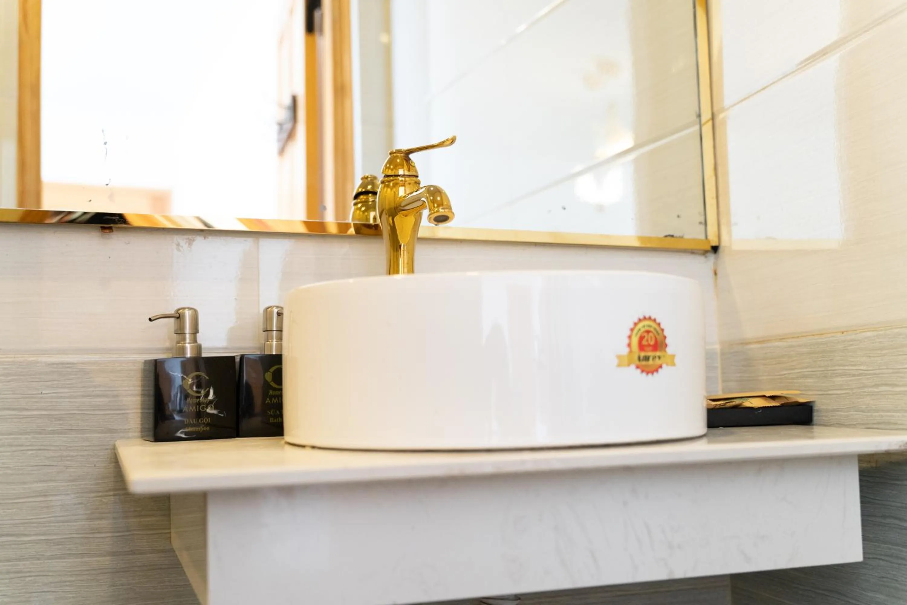 Bathroom in AMIGO Luxury Palace- Cạnh Chợ Đêm Đà Lạt