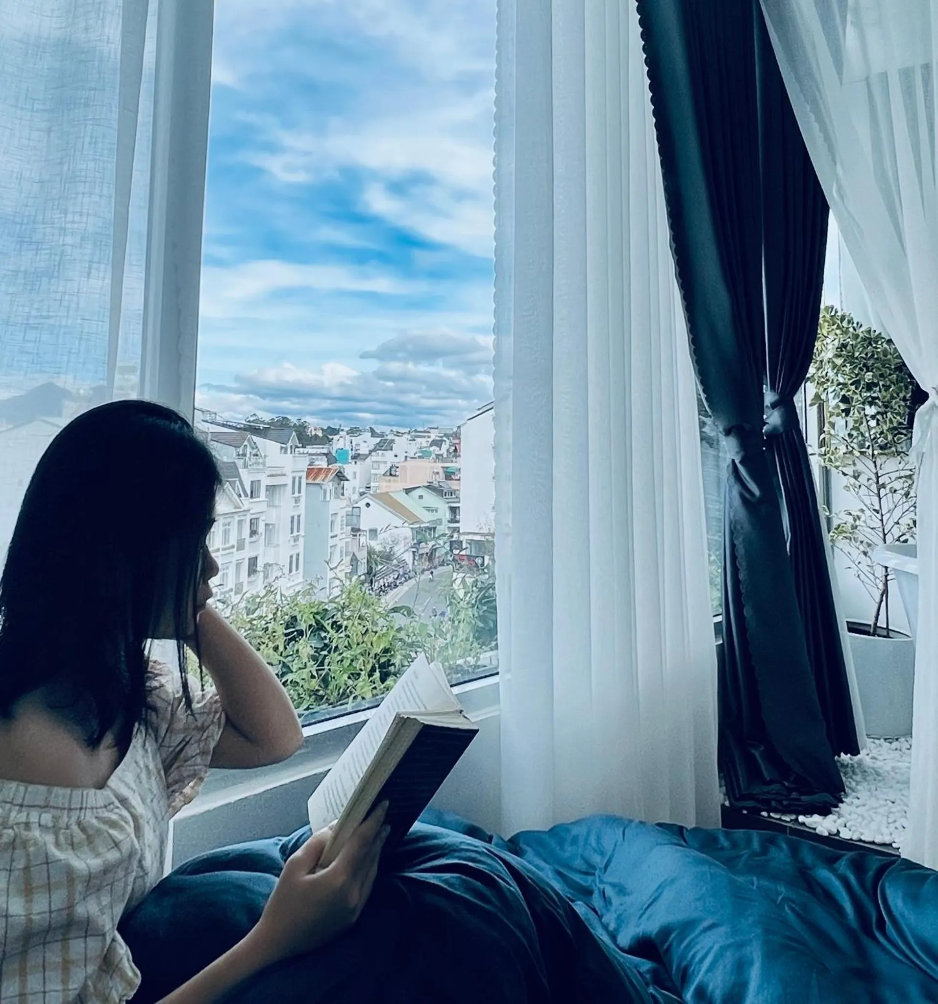 People in AMIGO Luxury Palace- Cạnh Chợ Đêm Đà Lạt