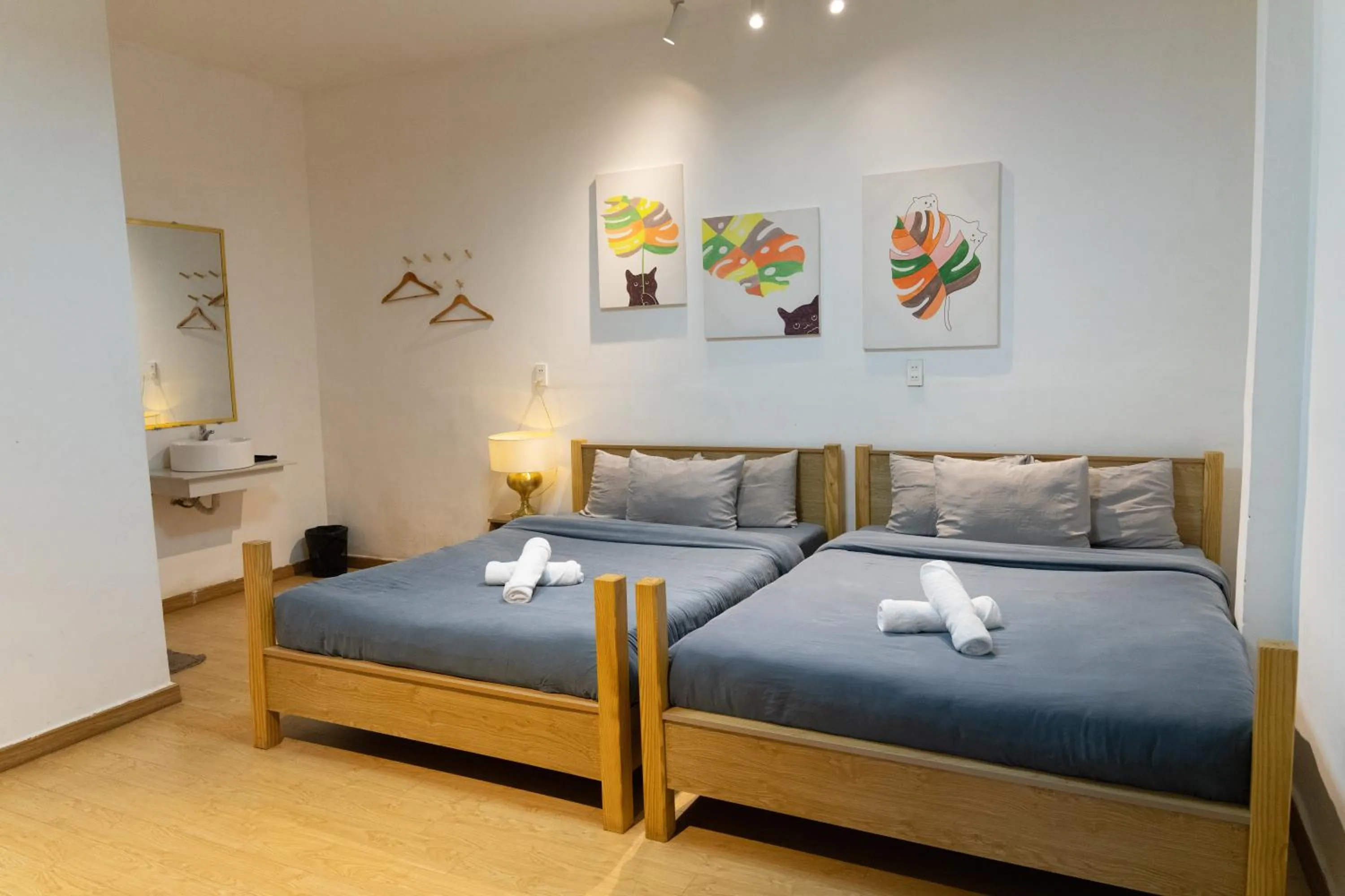 Bedroom, Bed in AMIGO Luxury Palace- Cạnh Chợ Đêm Đà Lạt