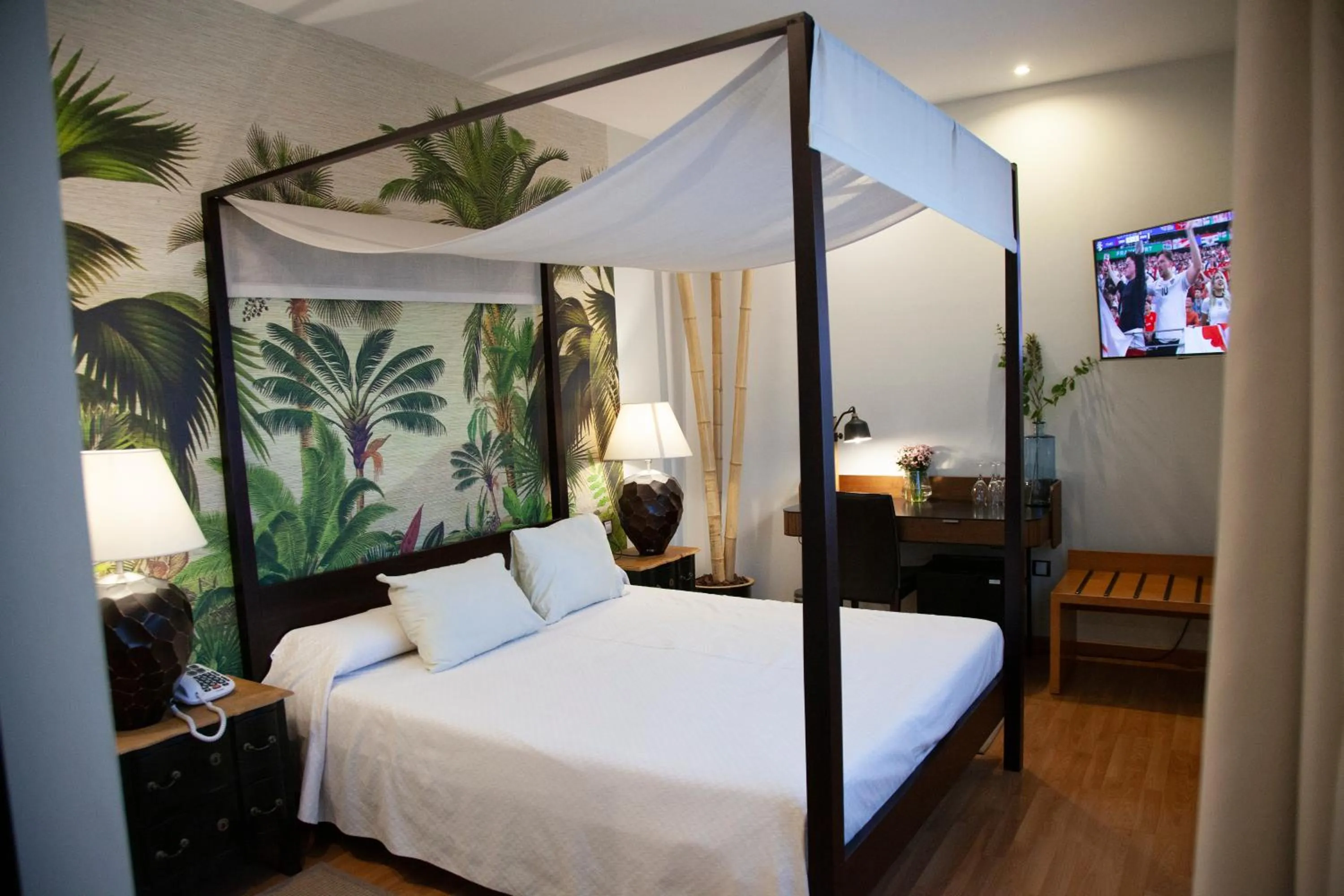 Photo of the whole room, Bed in Cortijo Chico Málaga Airport