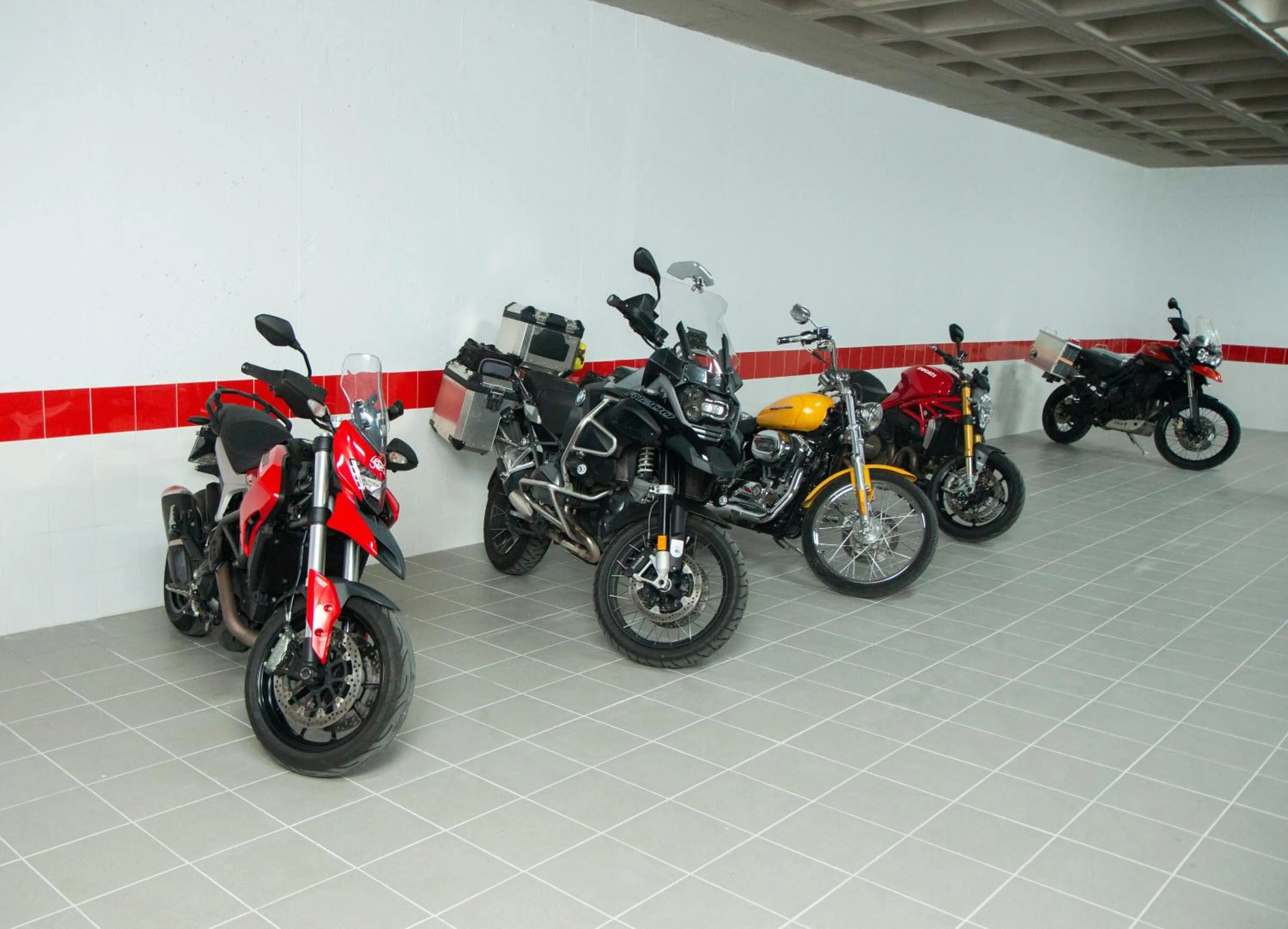 Activities in Cortijo Chico Málaga Airport