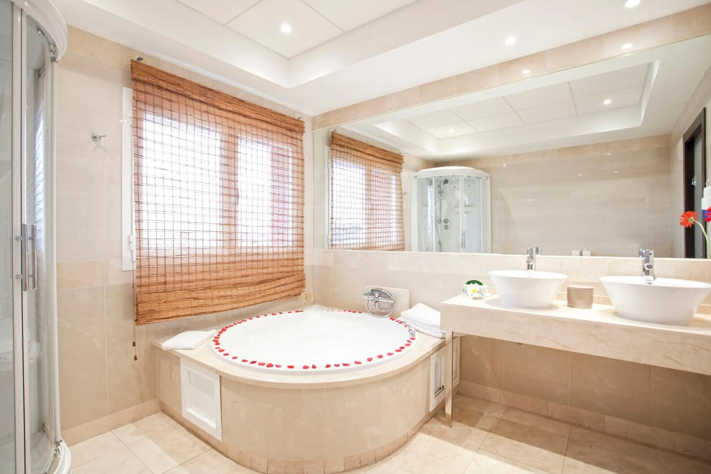 Decorative detail in Cortijo Chico Málaga Airport