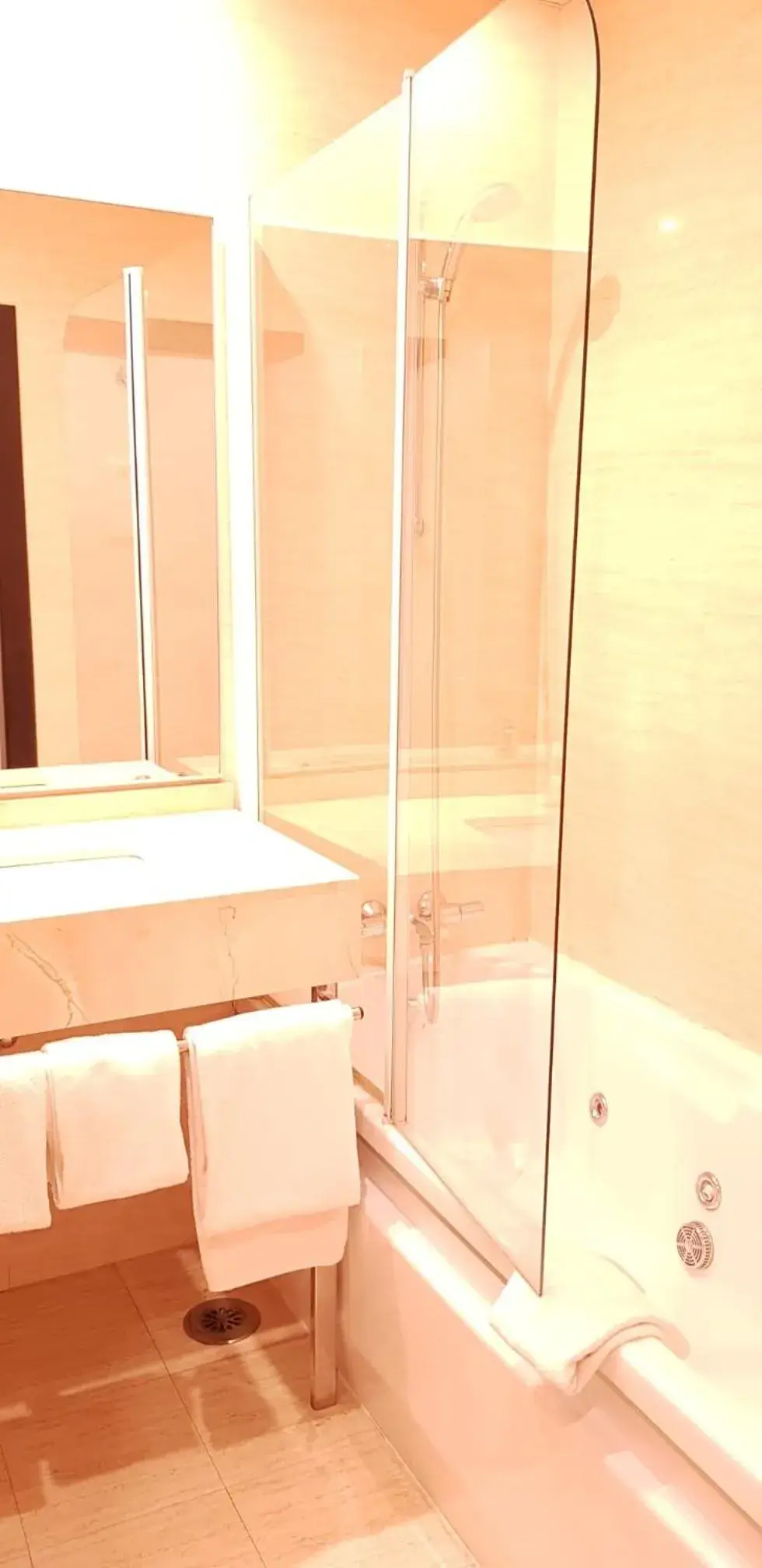 Deluxe Junior Suite in Cortijo Chico Málaga Airport Deluxe Junior Suite in Cortijo Chico Málaga Airport