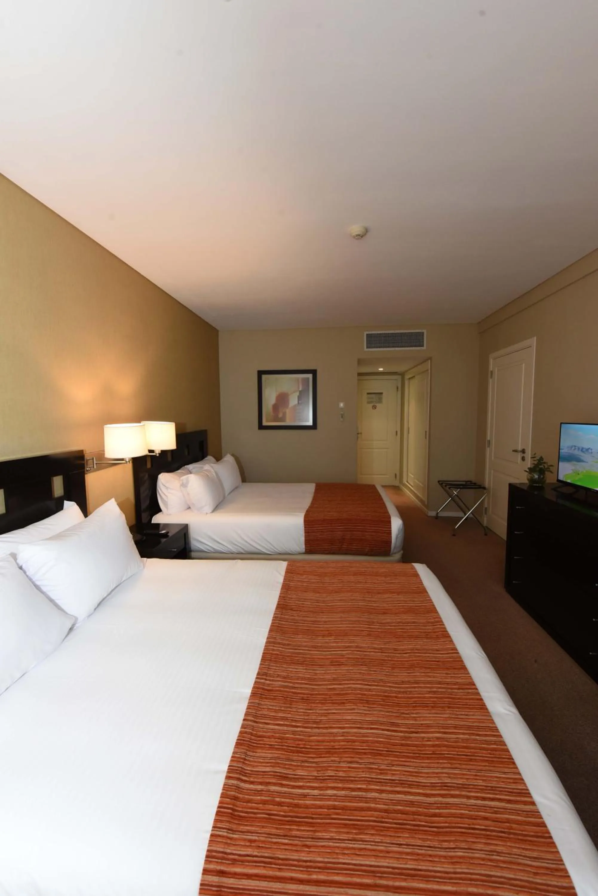 Bedroom, Bed in Camberland Resort & Spa Ramallo