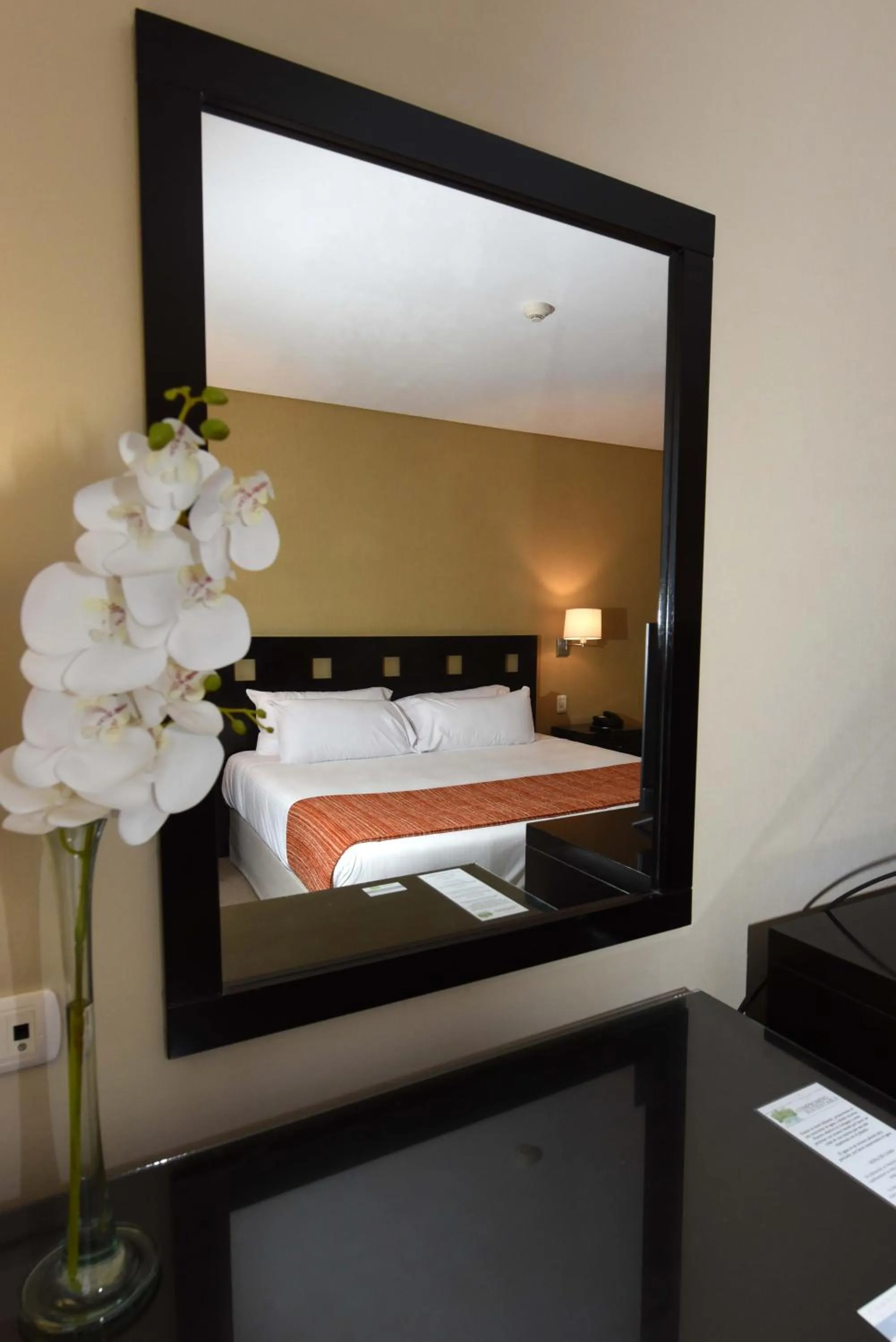 Bed in Camberland Resort & Spa Ramallo