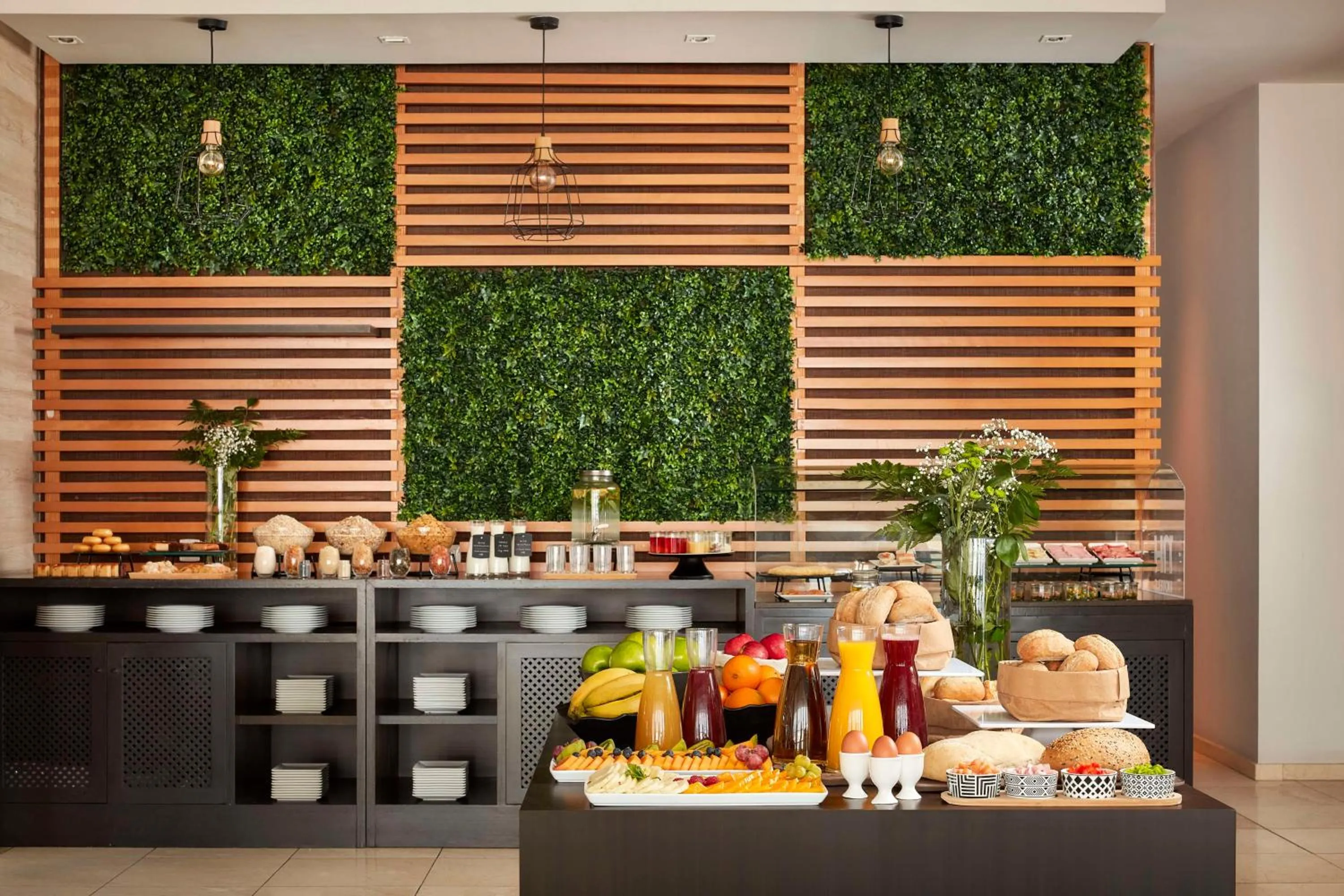 Restaurant/places to eat in NH Tenerife