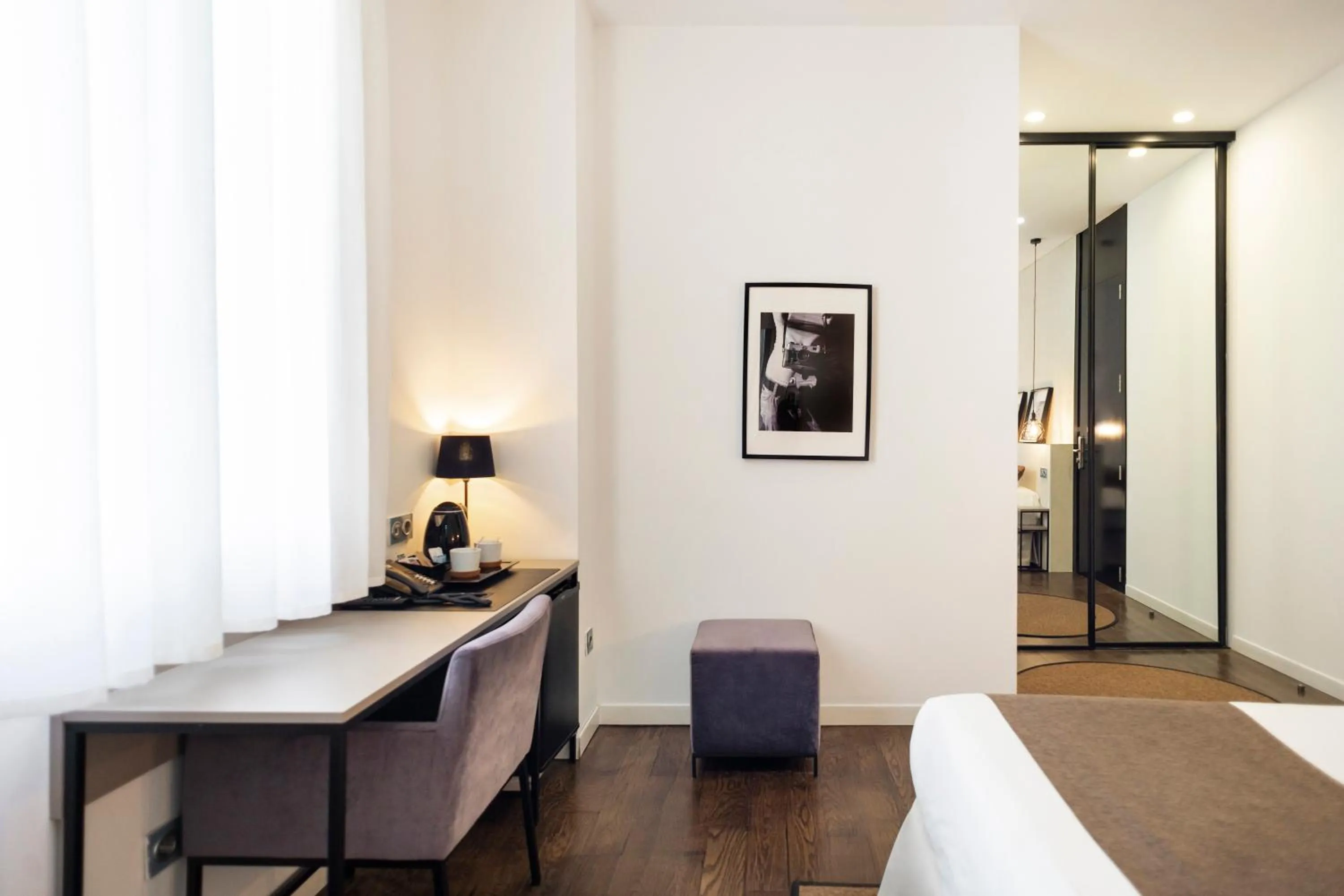 Bed in Blanq Carmen Hotel