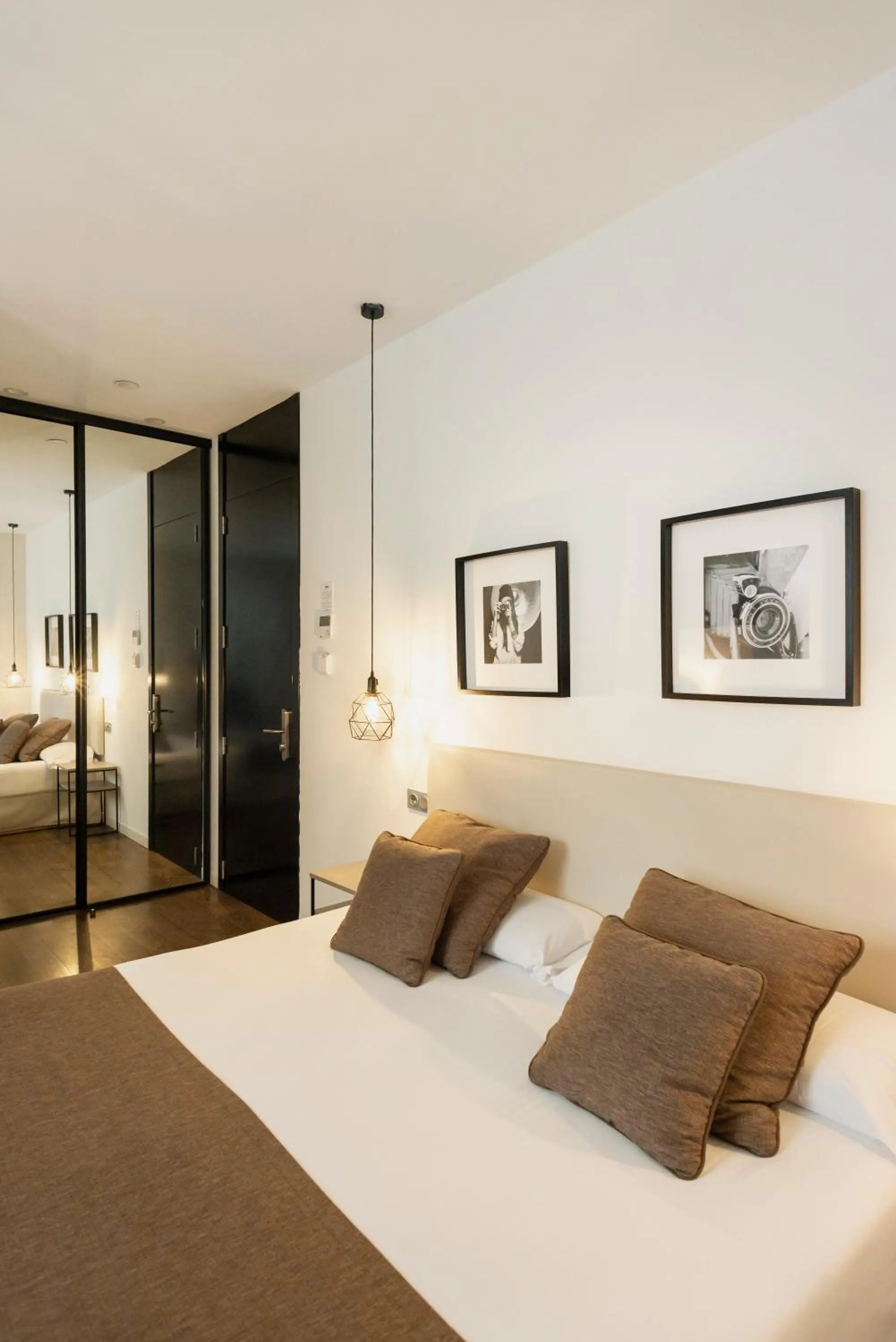 Bedroom, Bed in Blanq Carmen Hotel