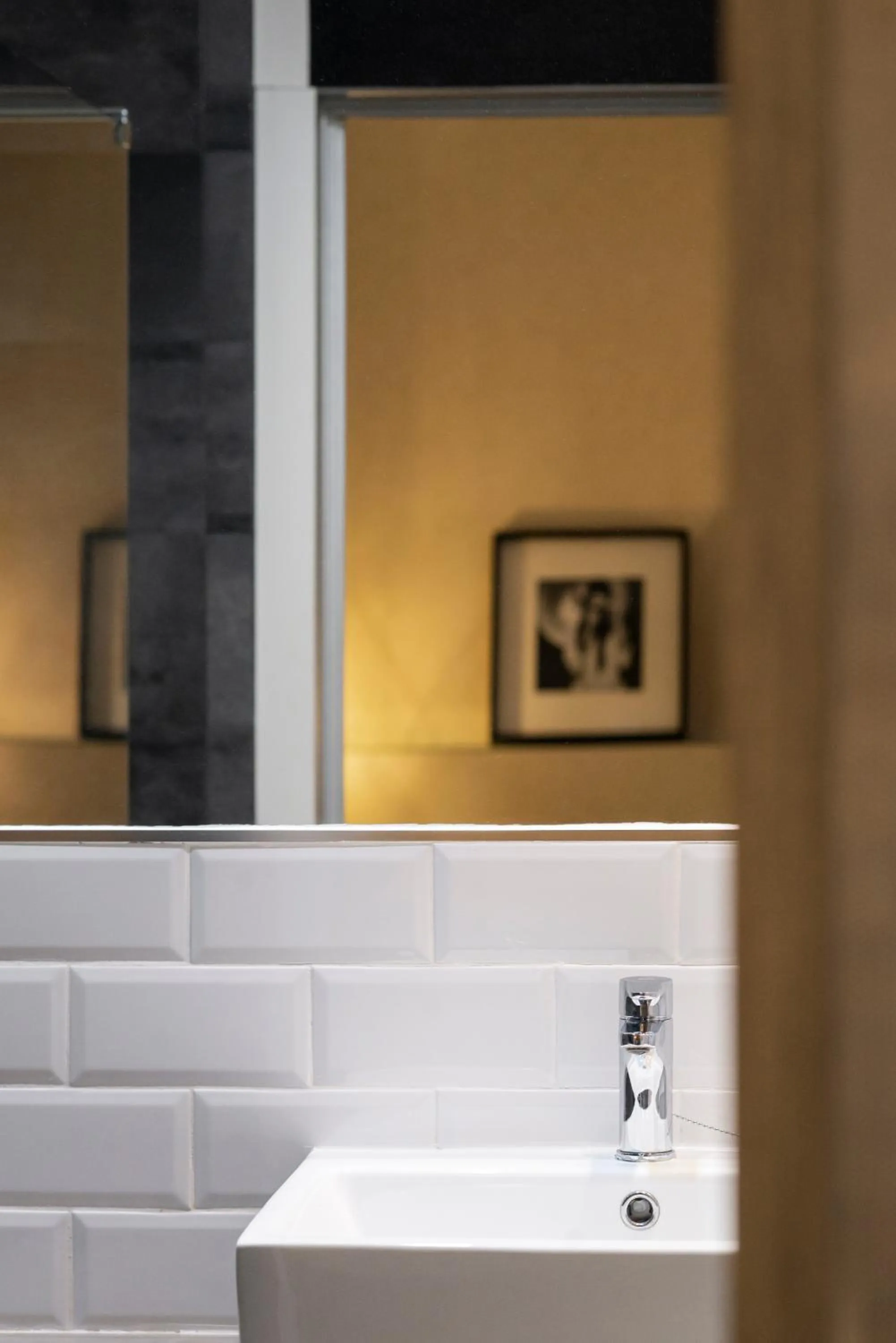 Bathroom in Blanq Carmen Hotel