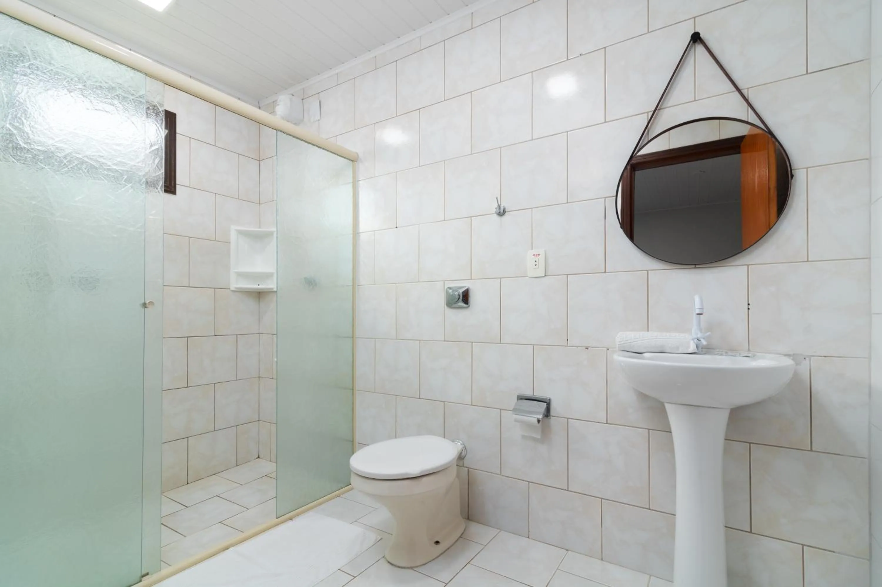 Shower in Suítes 91