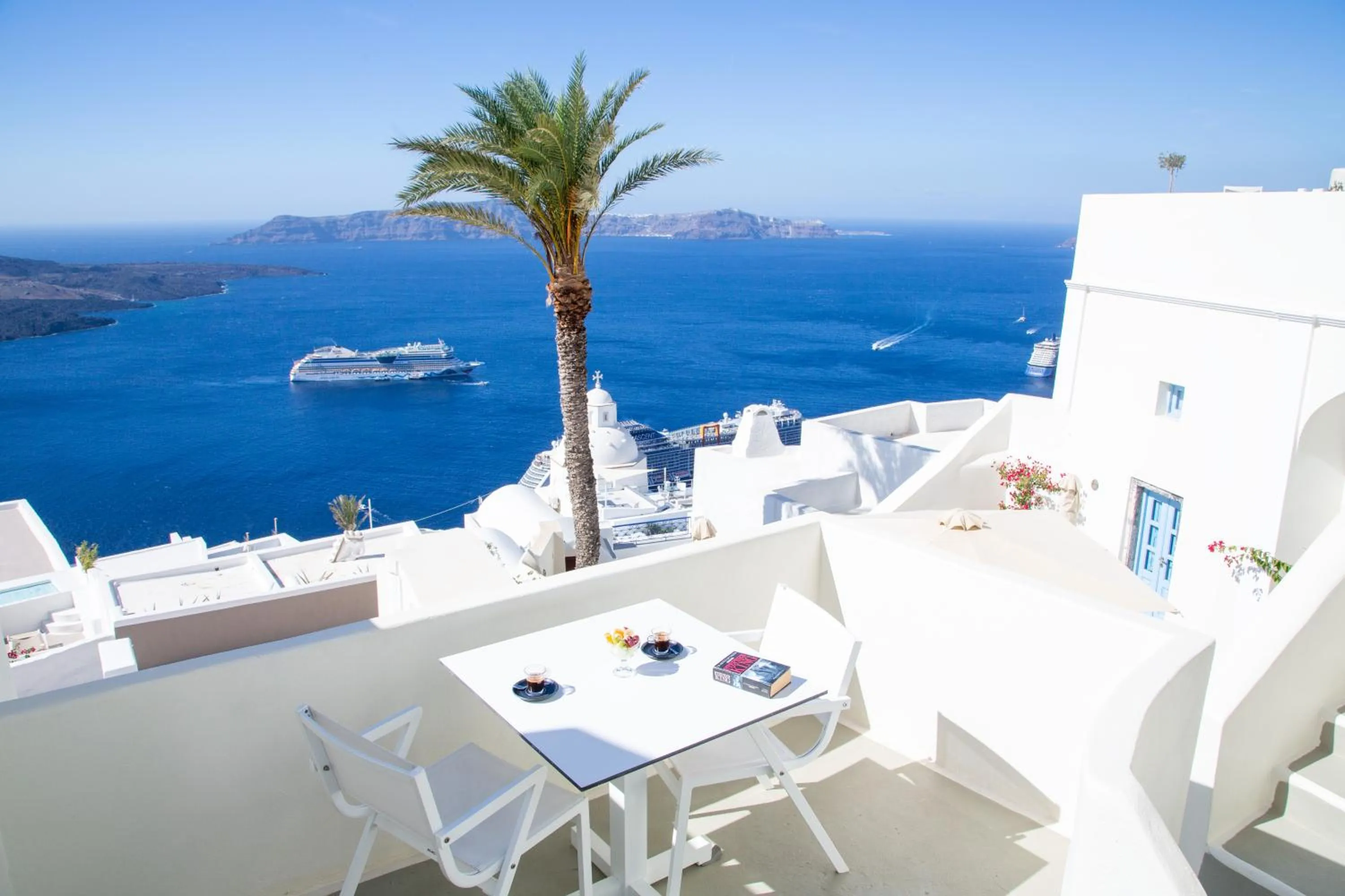 Balcony/Terrace in Pantelia Suites