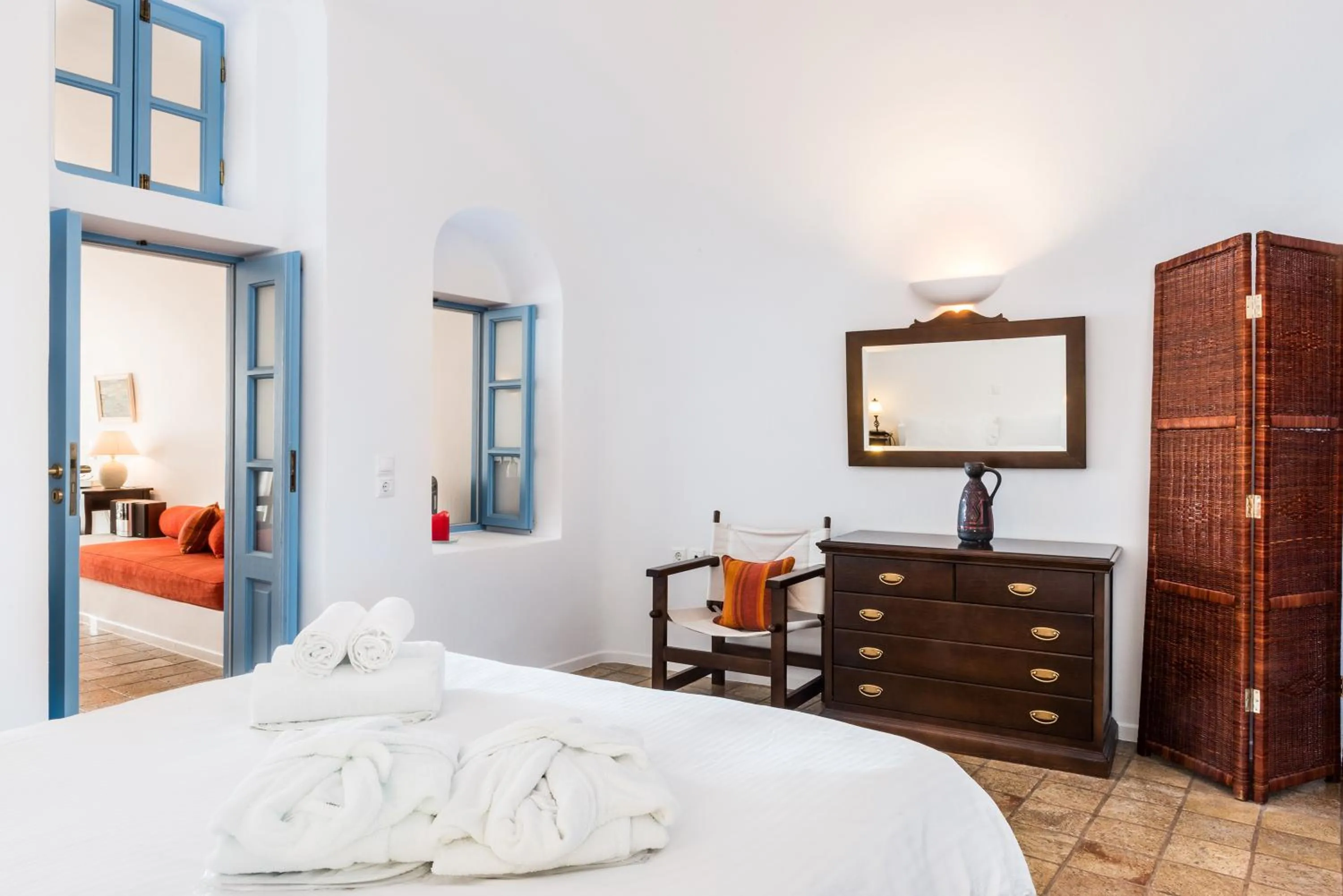 Bedroom, Bed in Pantelia Suites