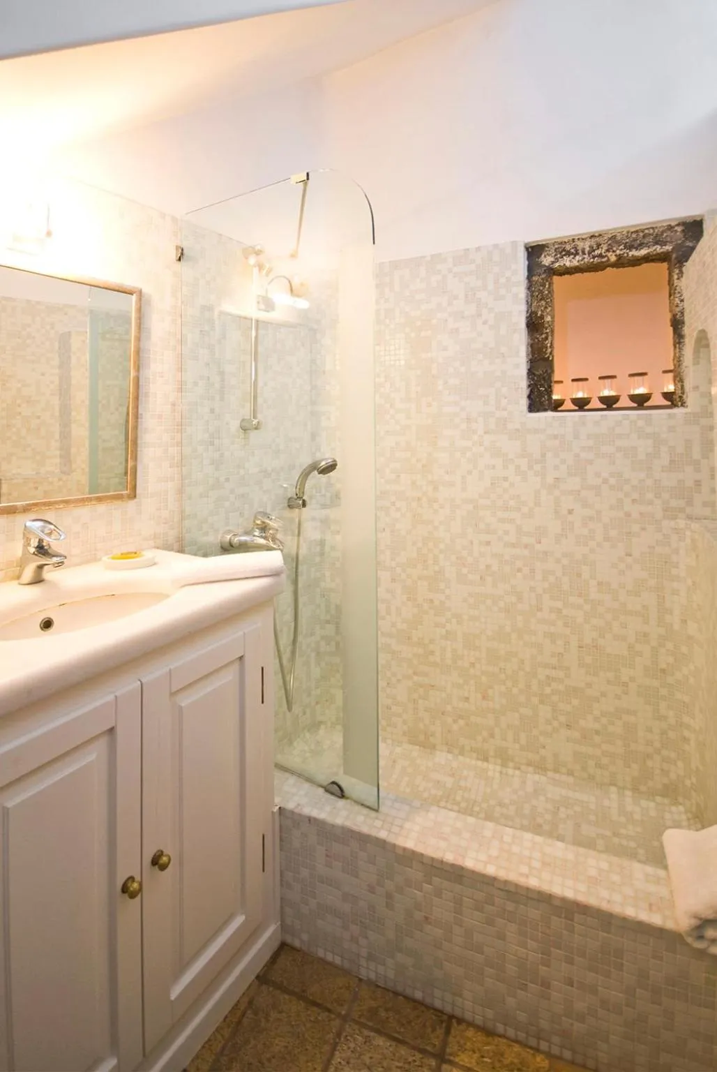 Shower in Pantelia Suites