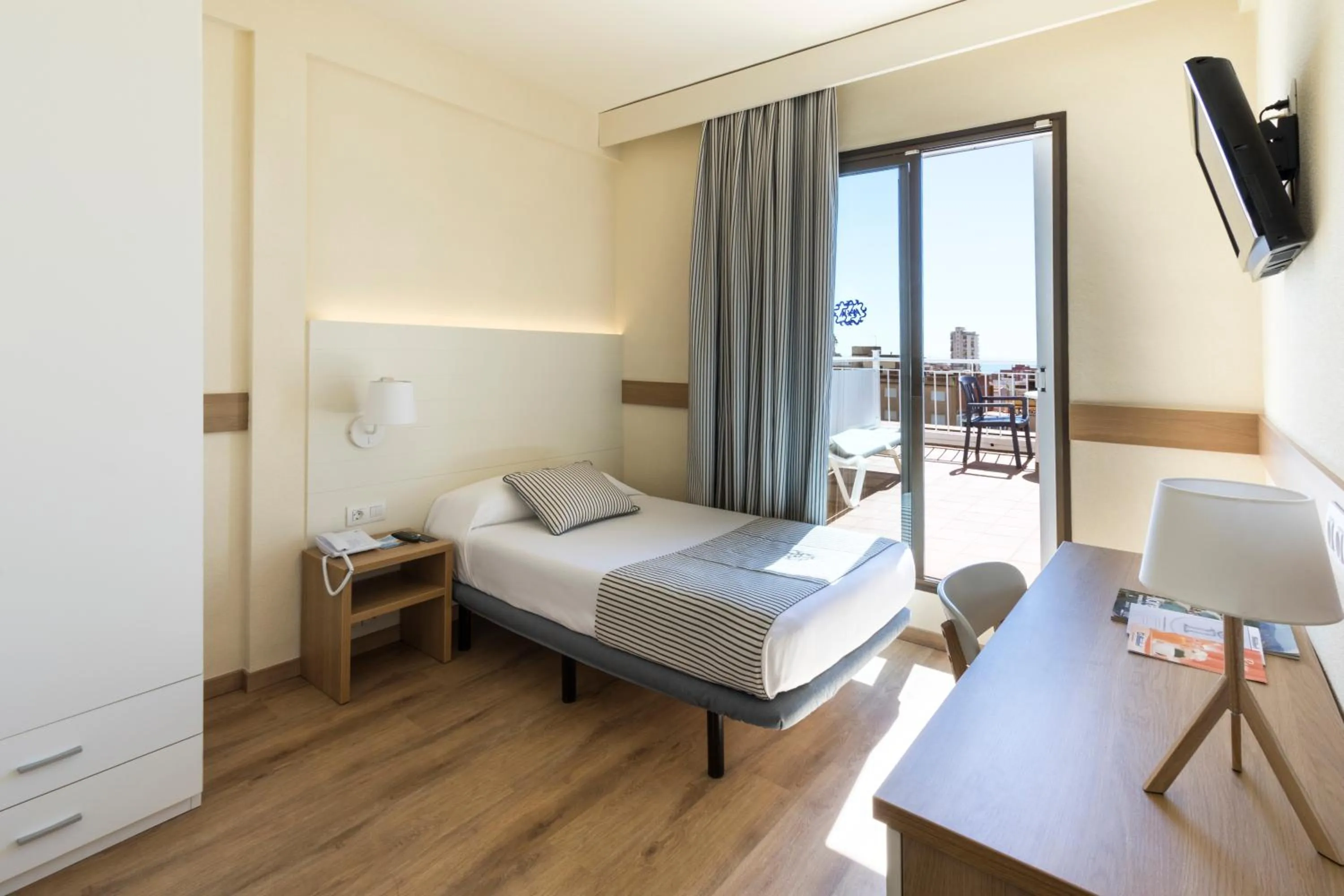 Photo of the whole room, Bed in Hotel Anabel