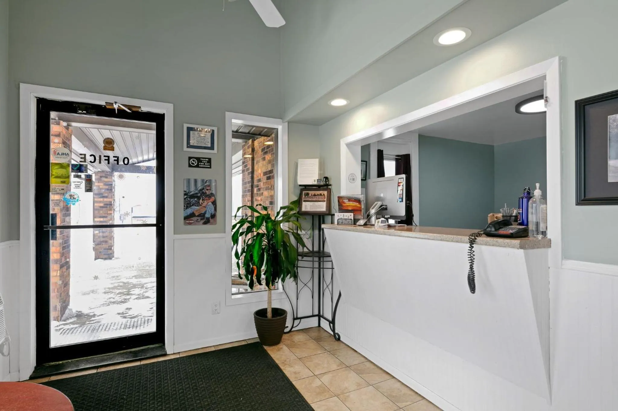 Lobby or reception in Hotel 8