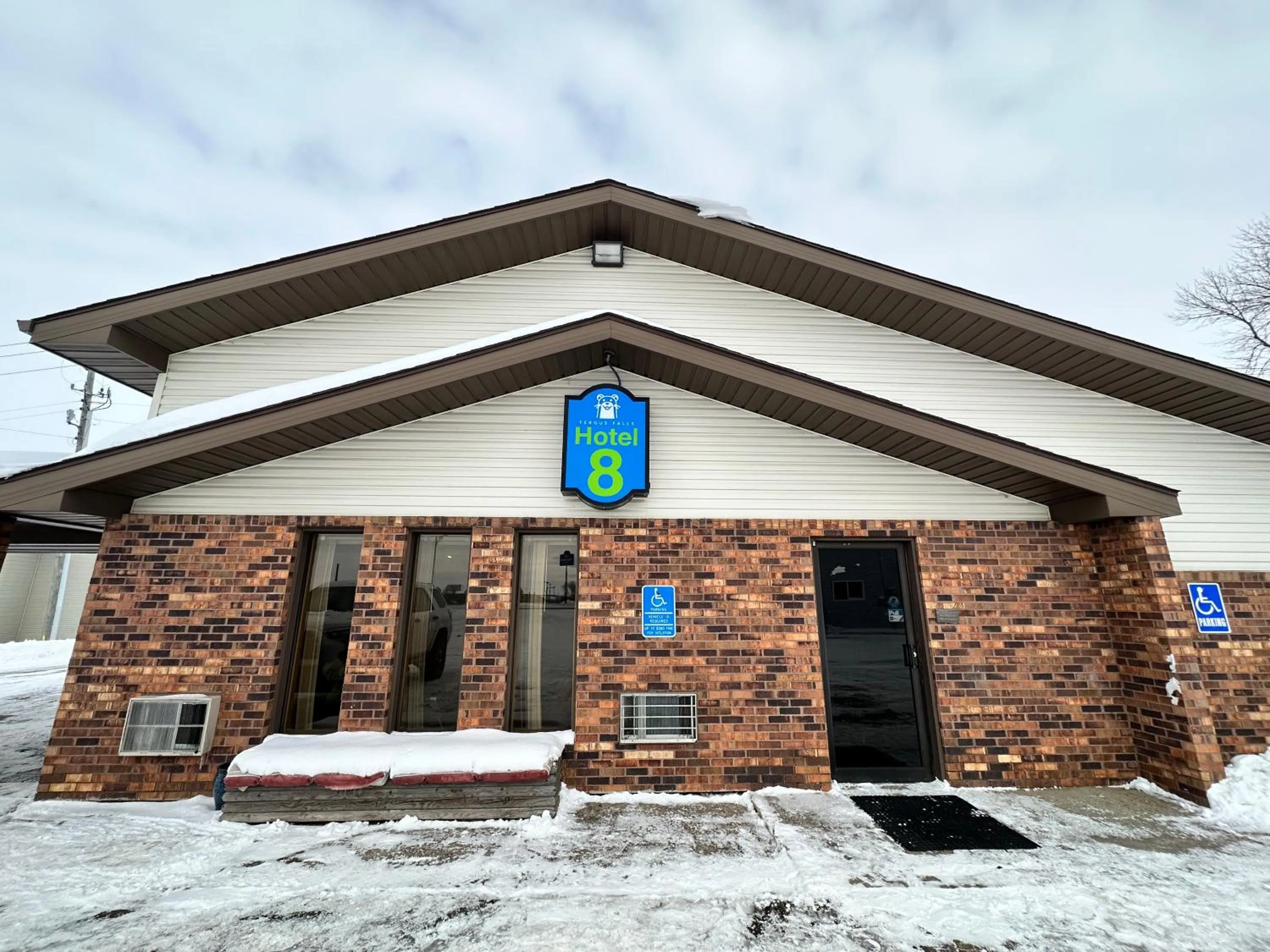 Property building in Hotel 8