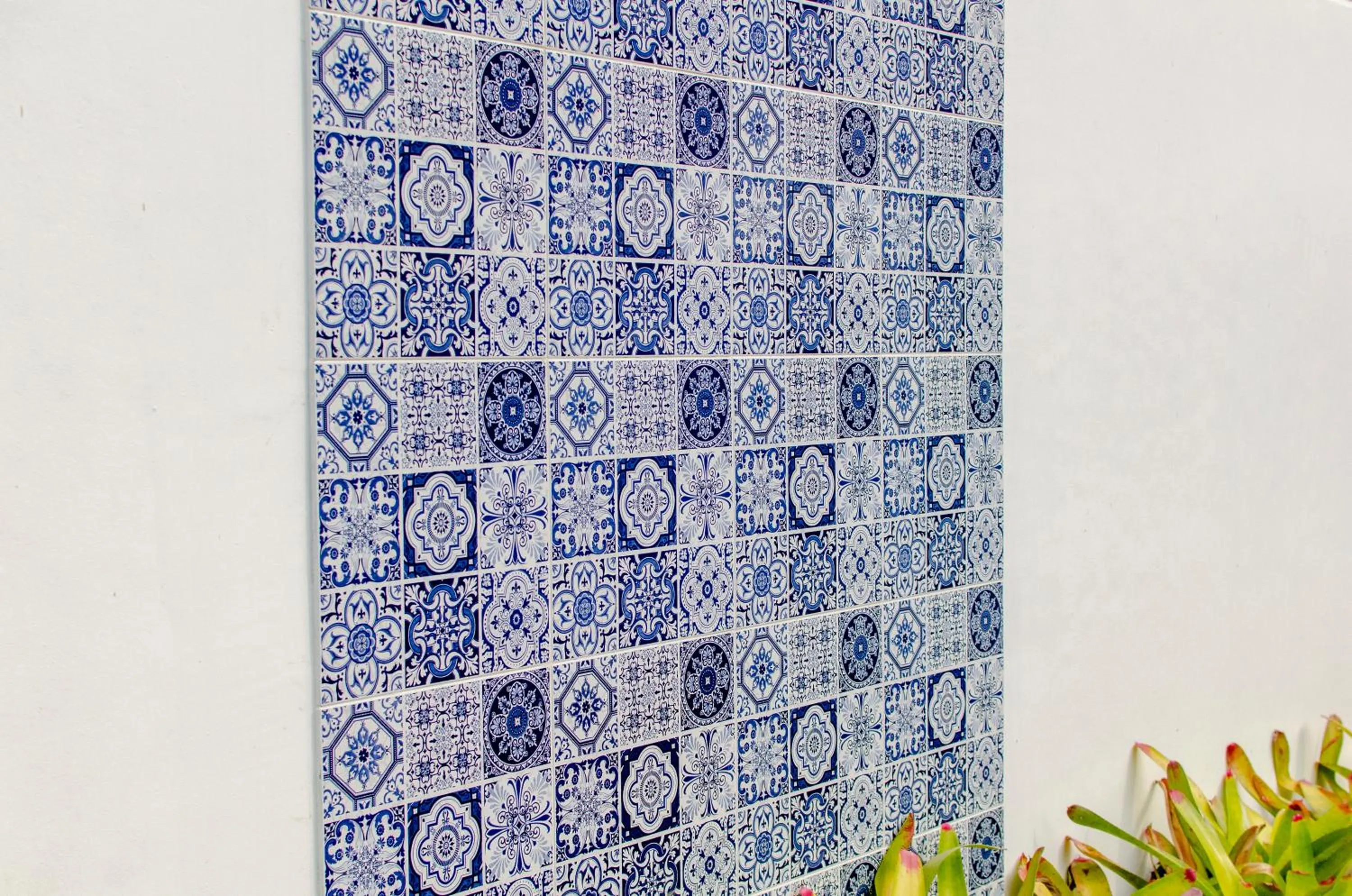 Decorative detail in Chic stay HANA Boutique hotel xxxx Possible noise from the construction next to our property