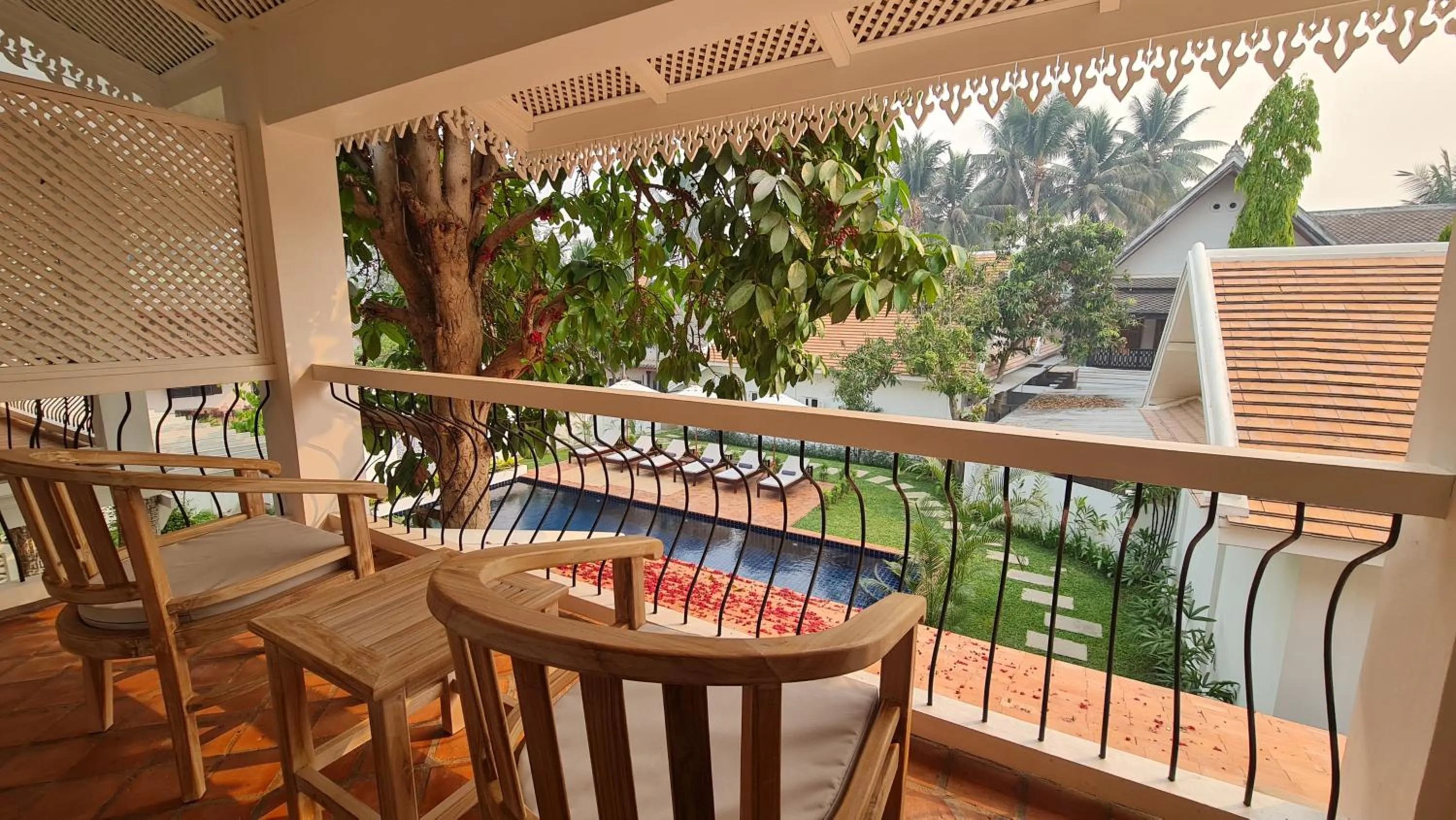 Balcony/Terrace in Chic stay HANA Boutique hotel xxxx Possible noise from the construction next to our property
