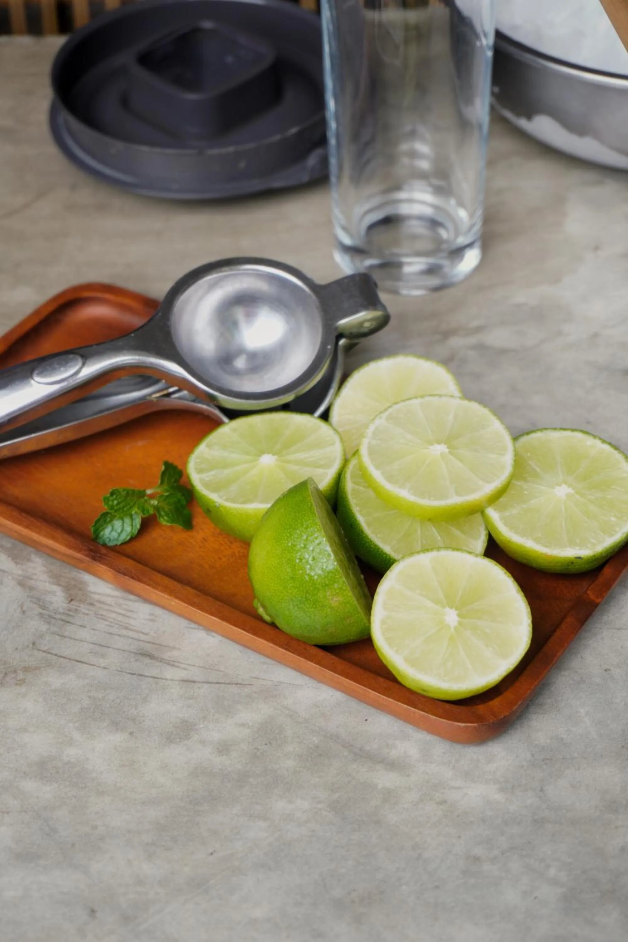 Chic stay HANA Boutique hotel xxxx Possible noise from the construction next to our property