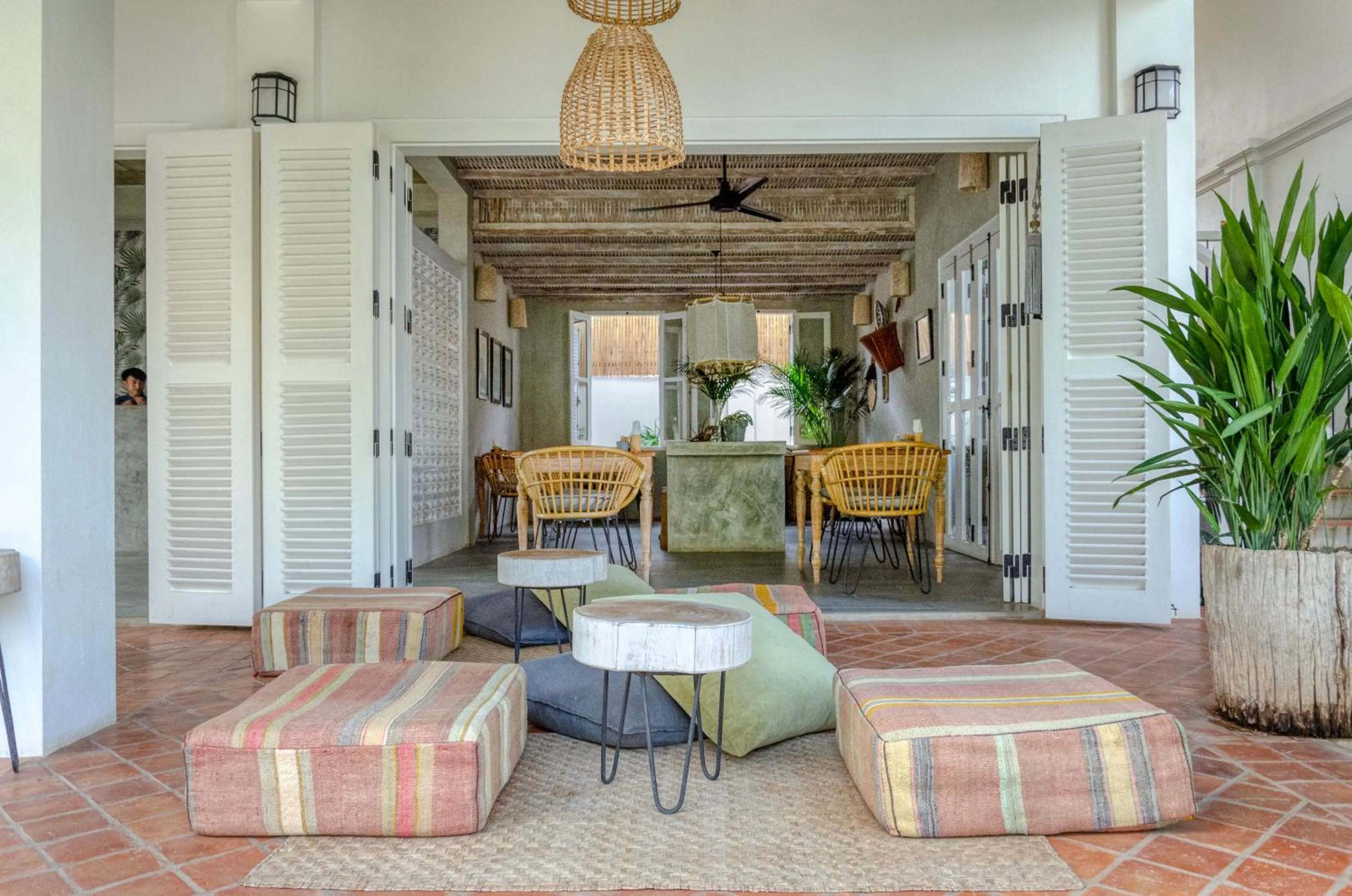 Restaurant/places to eat in Chic stay HANA Boutique hotel xxxx Possible noise from the construction next to our property