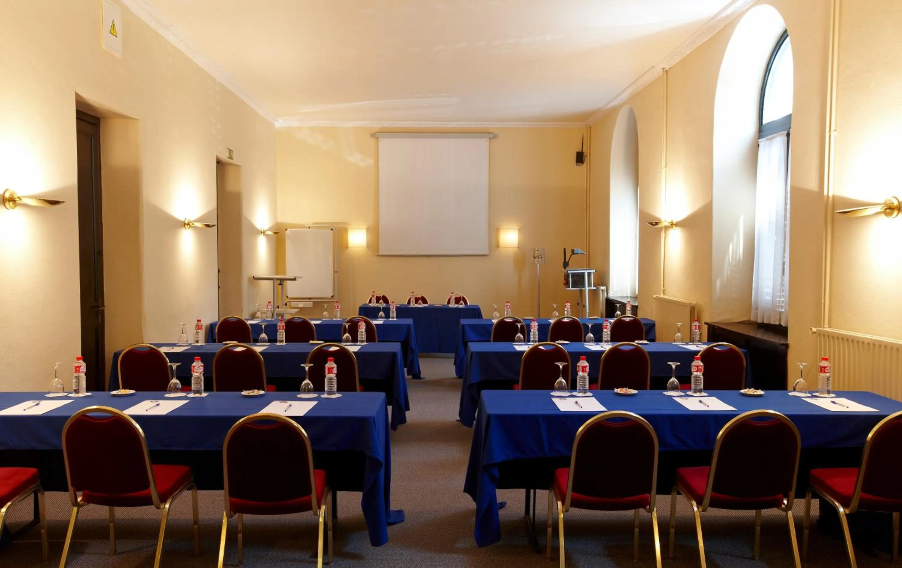 Business facilities in Balneario de Cestona