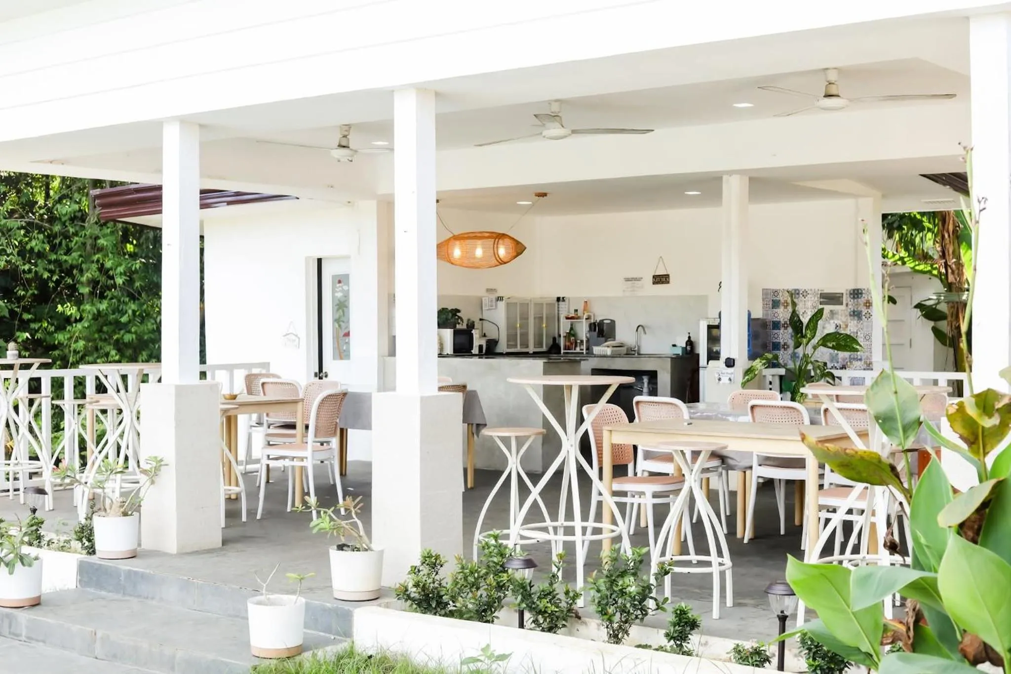 Canna Boutique Hostel