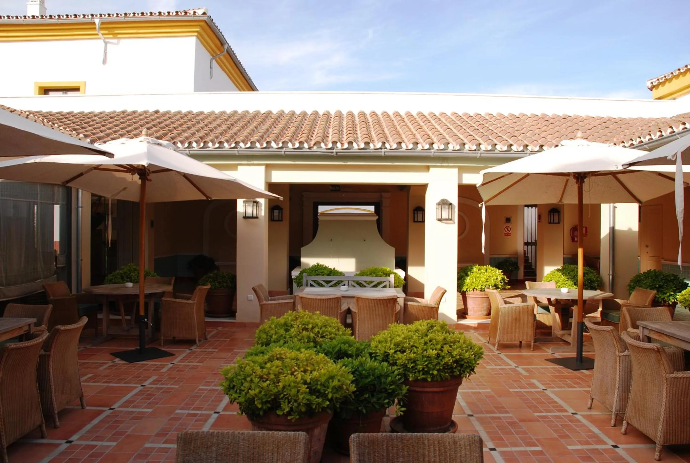 Restaurant/places to eat in AZZ Castellar Hacienda El Alcornocal
