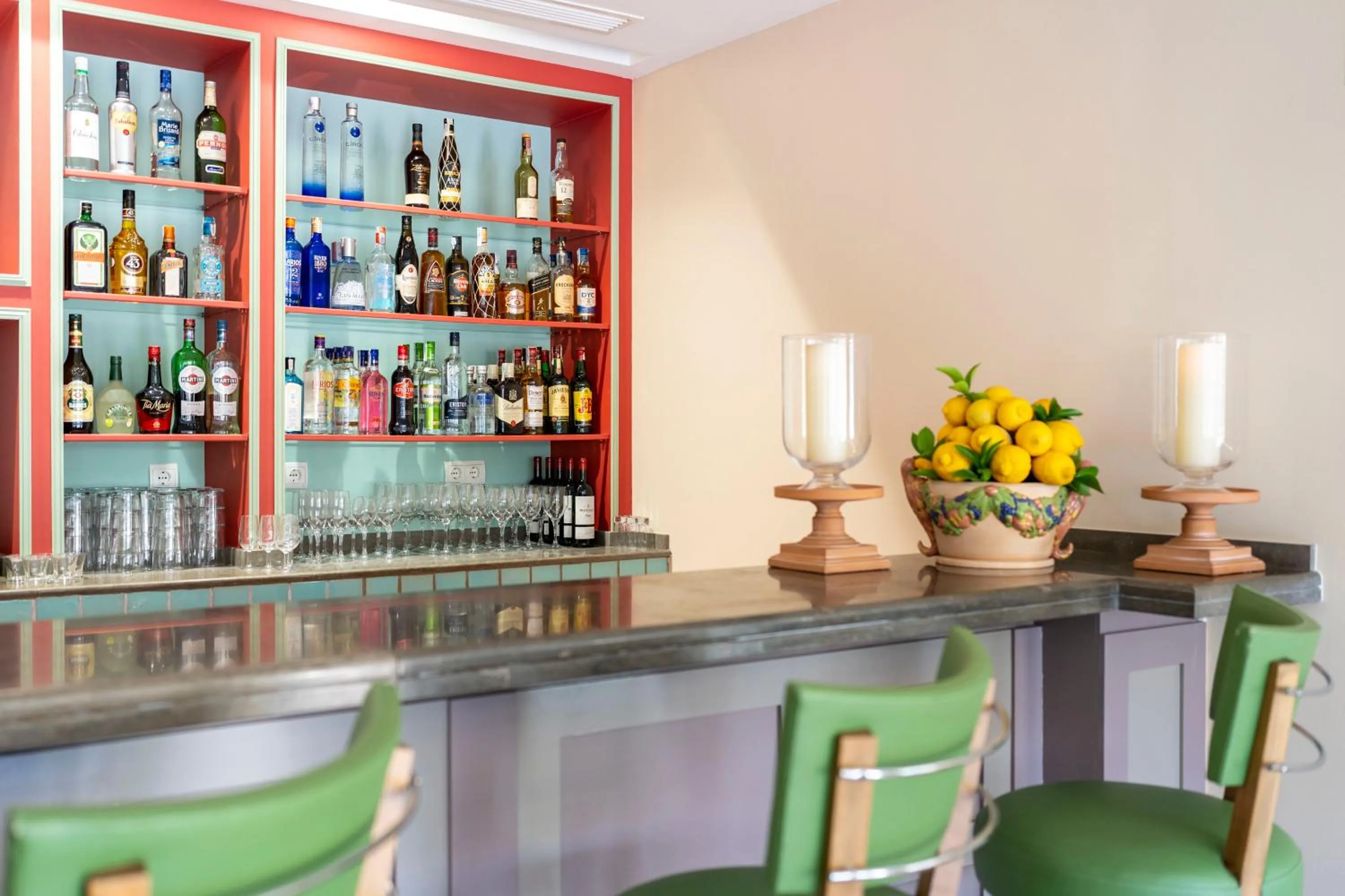 Restaurant/places to eat in Hacienda El Alcornocal