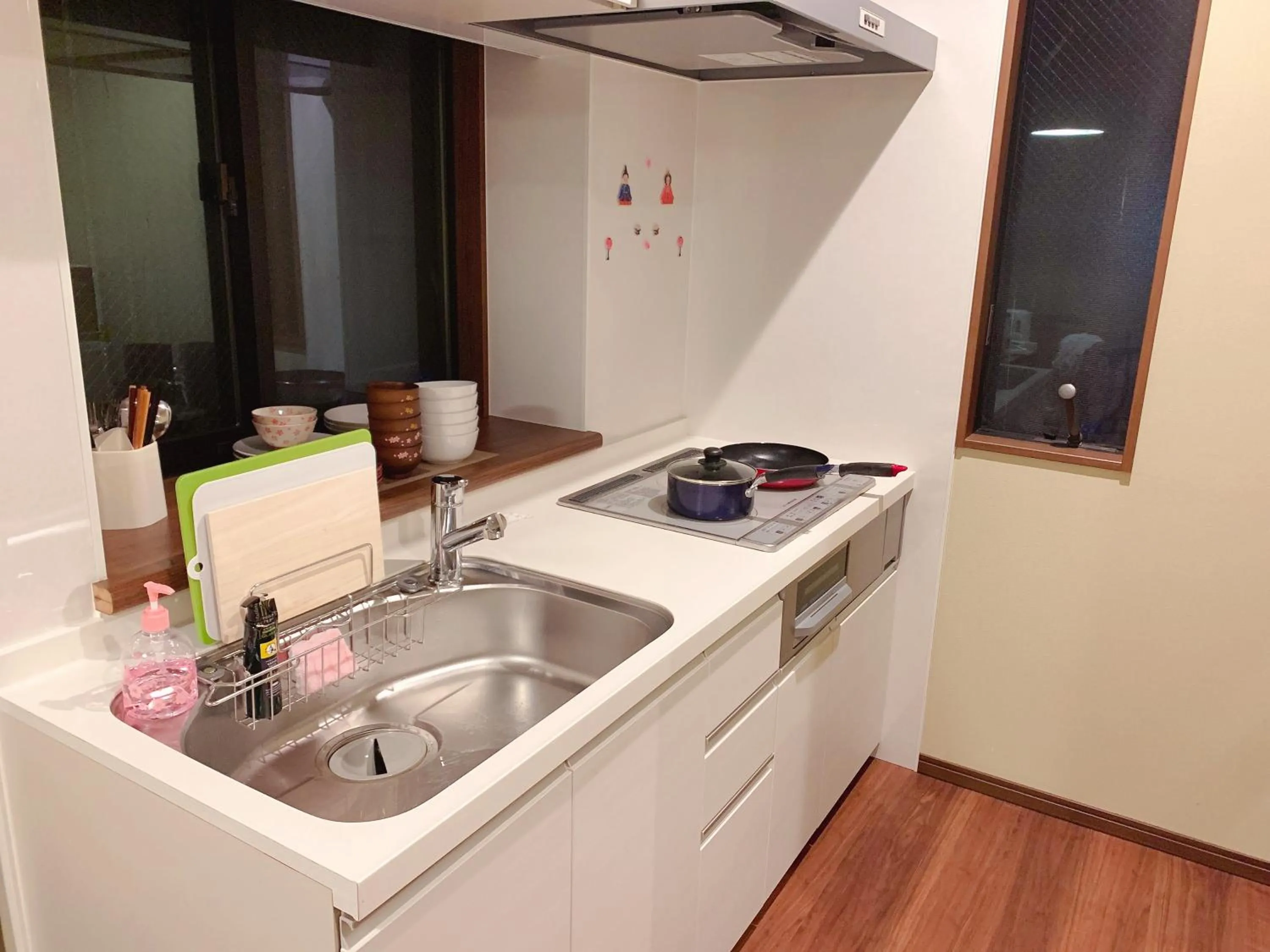 Kitchen or kitchenette in 桃夭庵 touyouan momo house kujo 一棟貸切