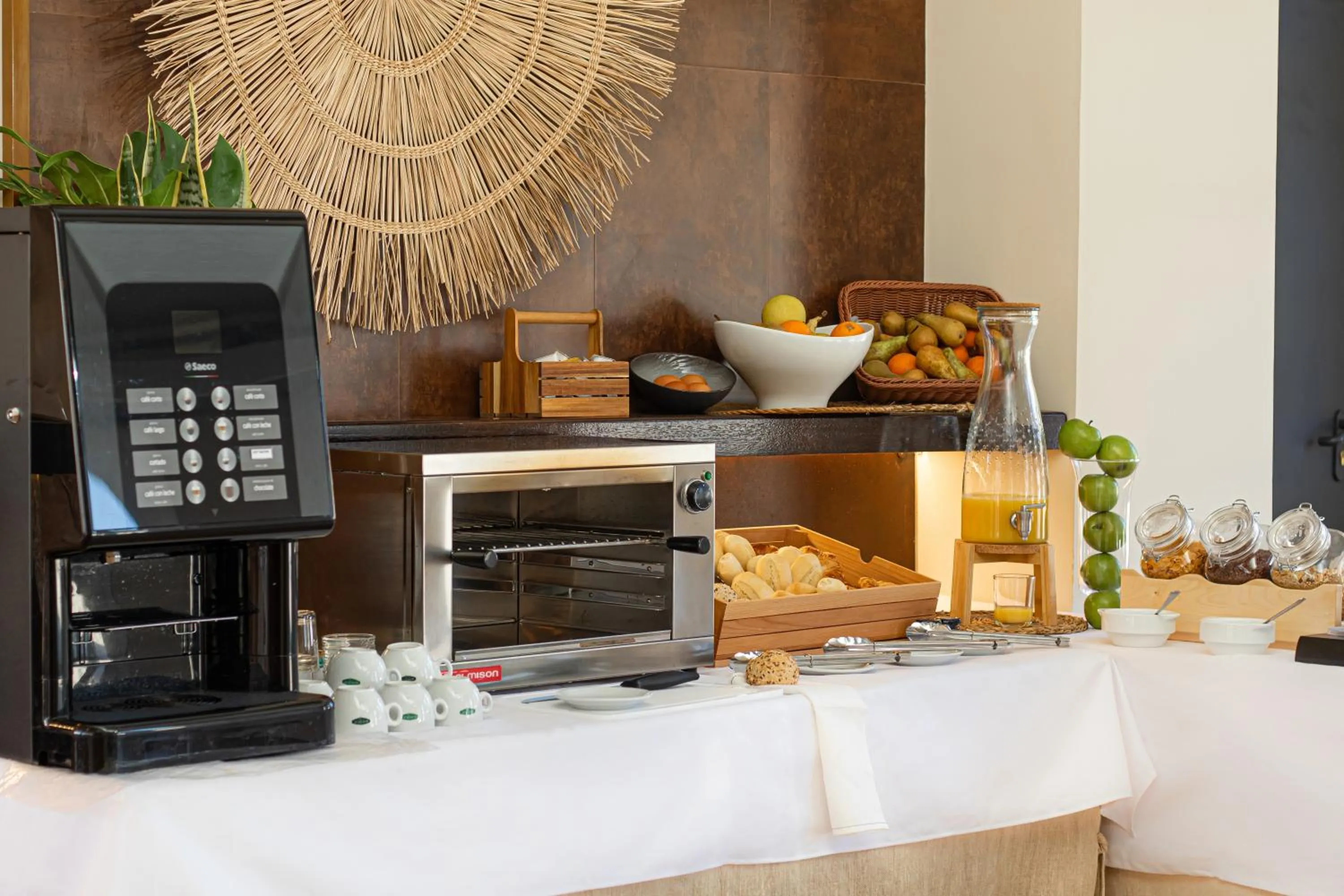 Breakfast in Vista de Rey