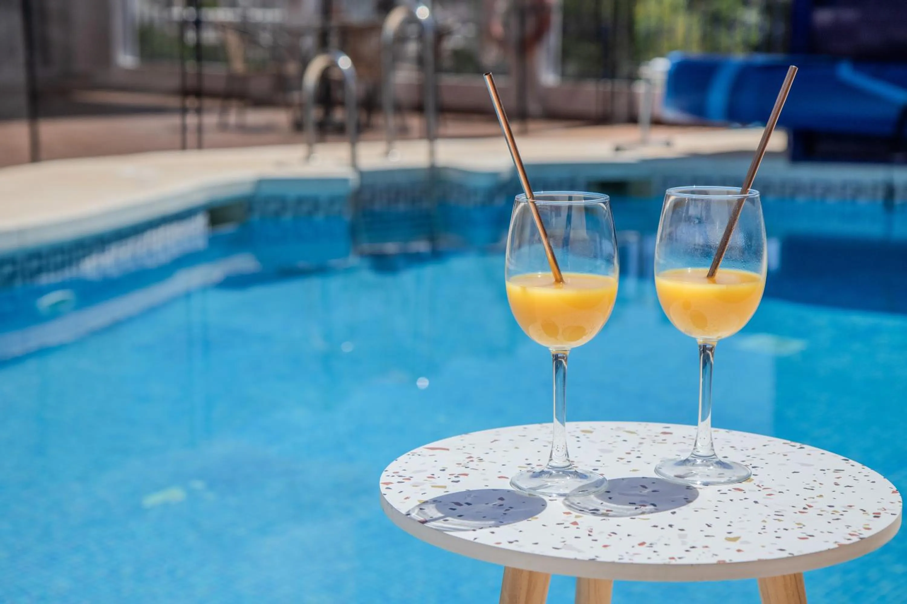 Swimming pool in Vista de Rey