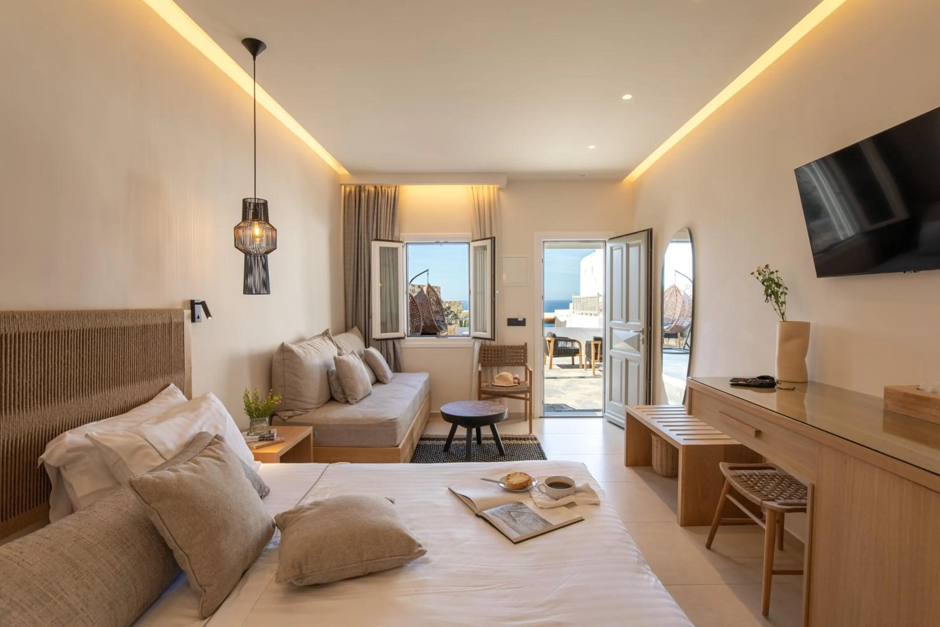 Bed in Damianos Mykonos Hotel