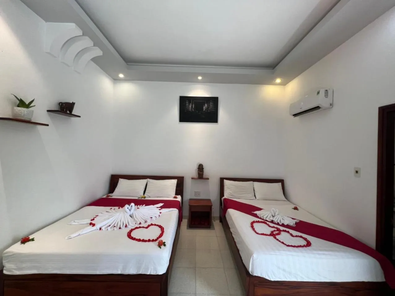 An Vinh Analog House - LE BONHEUR