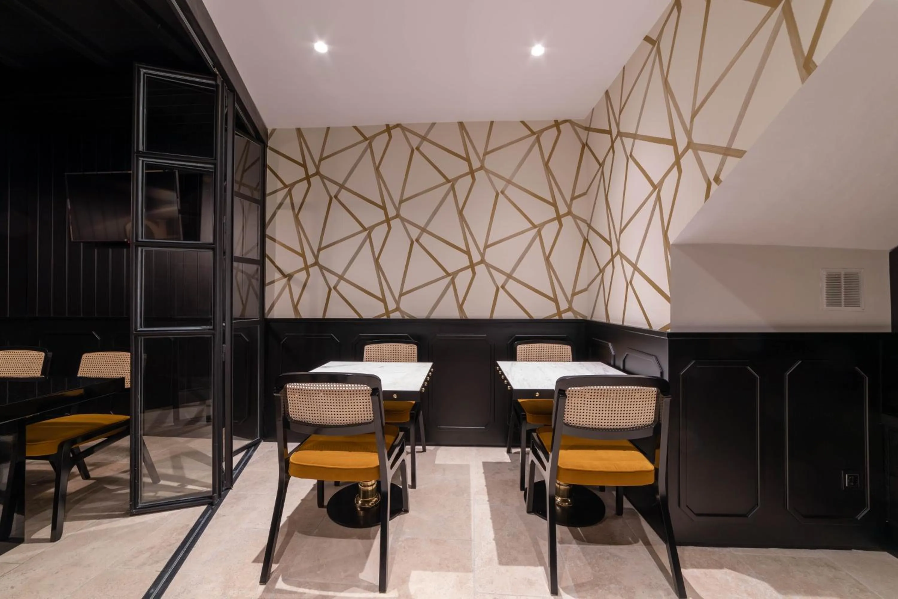 Business facilities in Hotel Claude Marbella