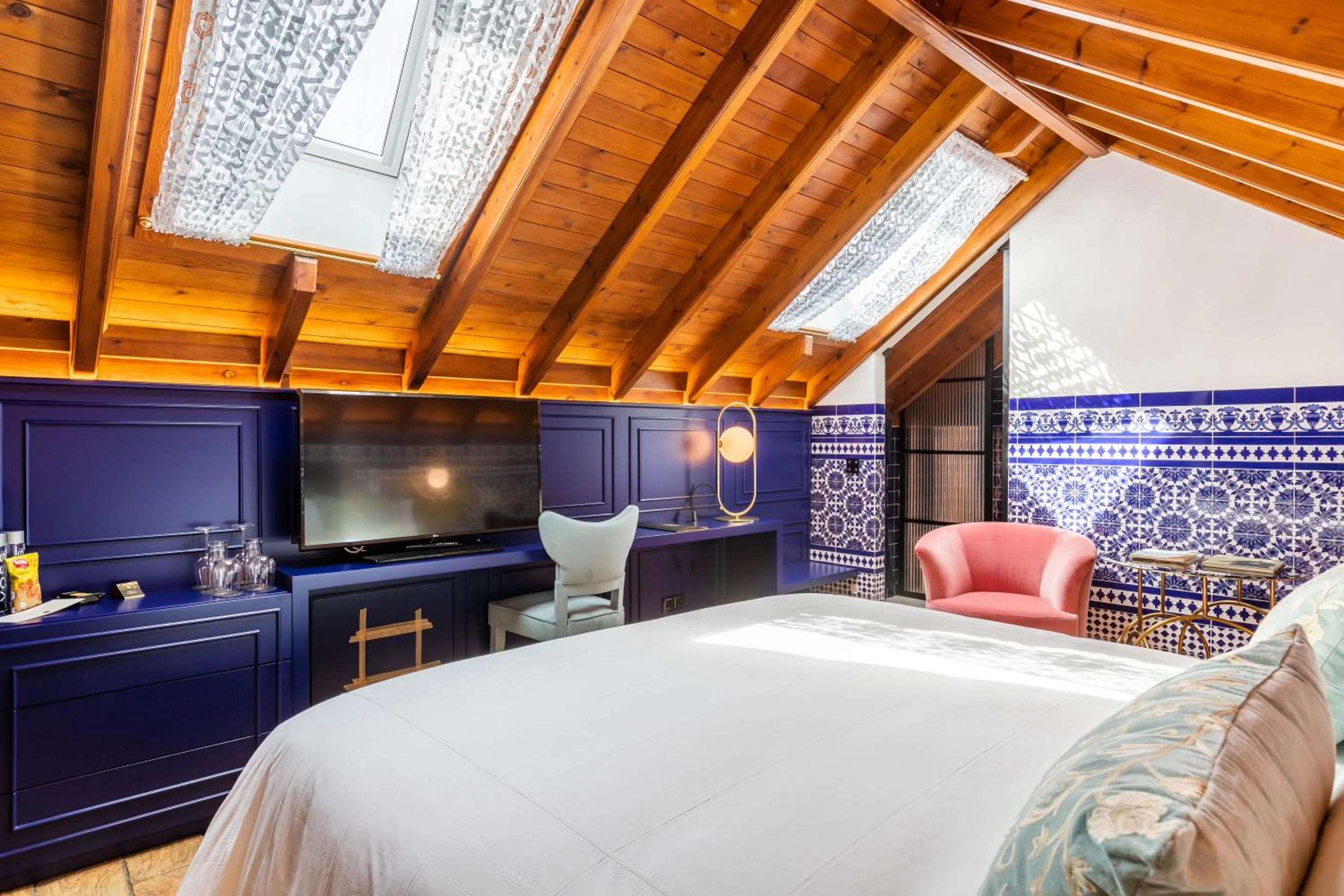 Bed in Hotel Claude Marbella