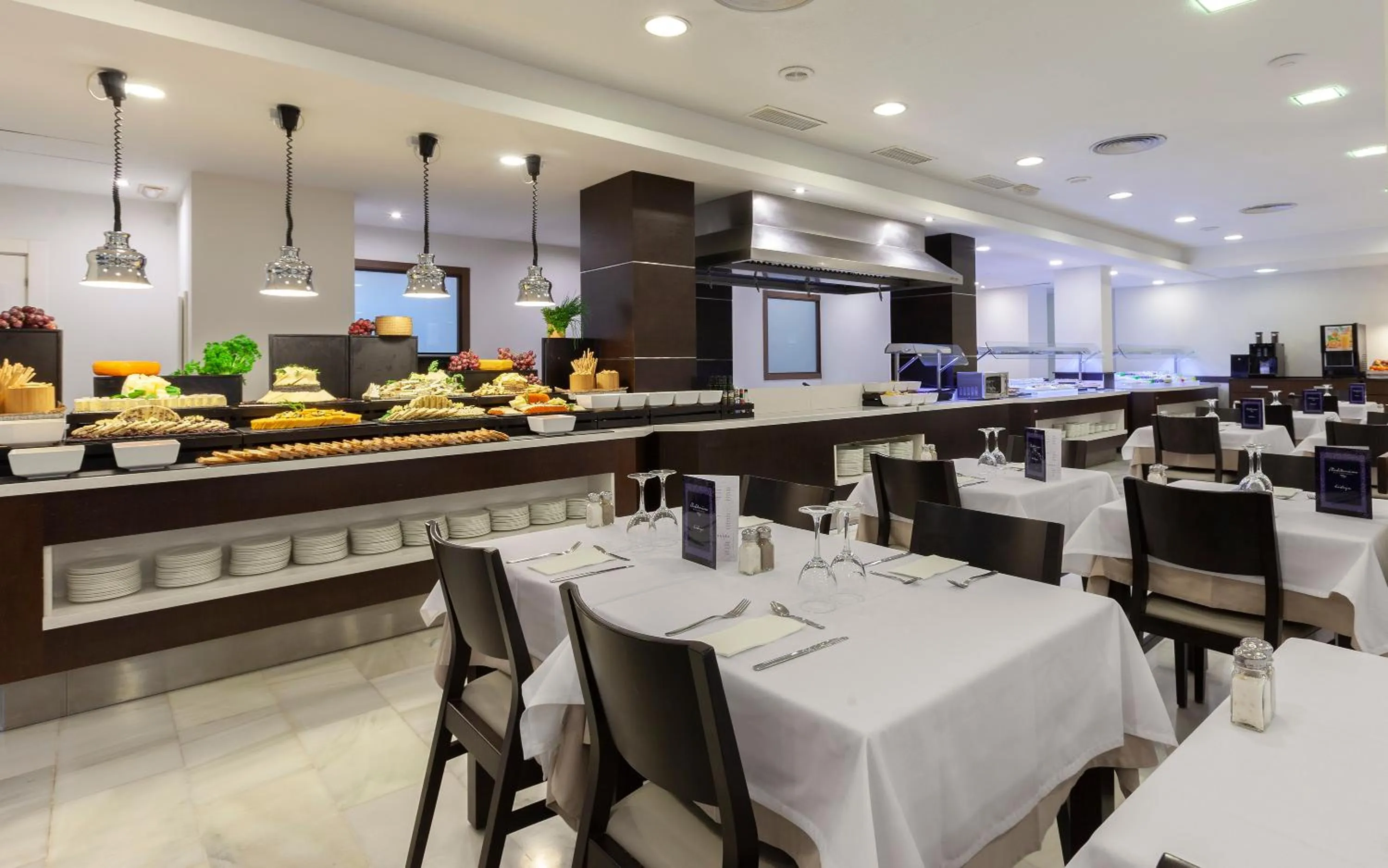 Restaurant/places to eat in Hotel Helios Costa Tropical