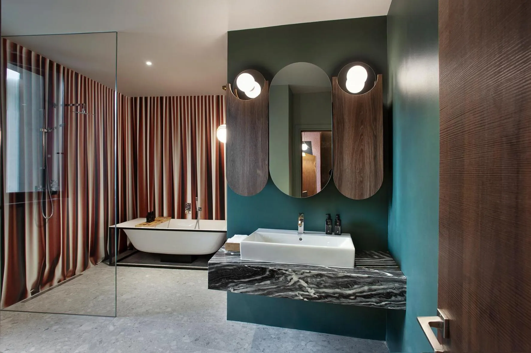 Toilet, Bed in Room 12