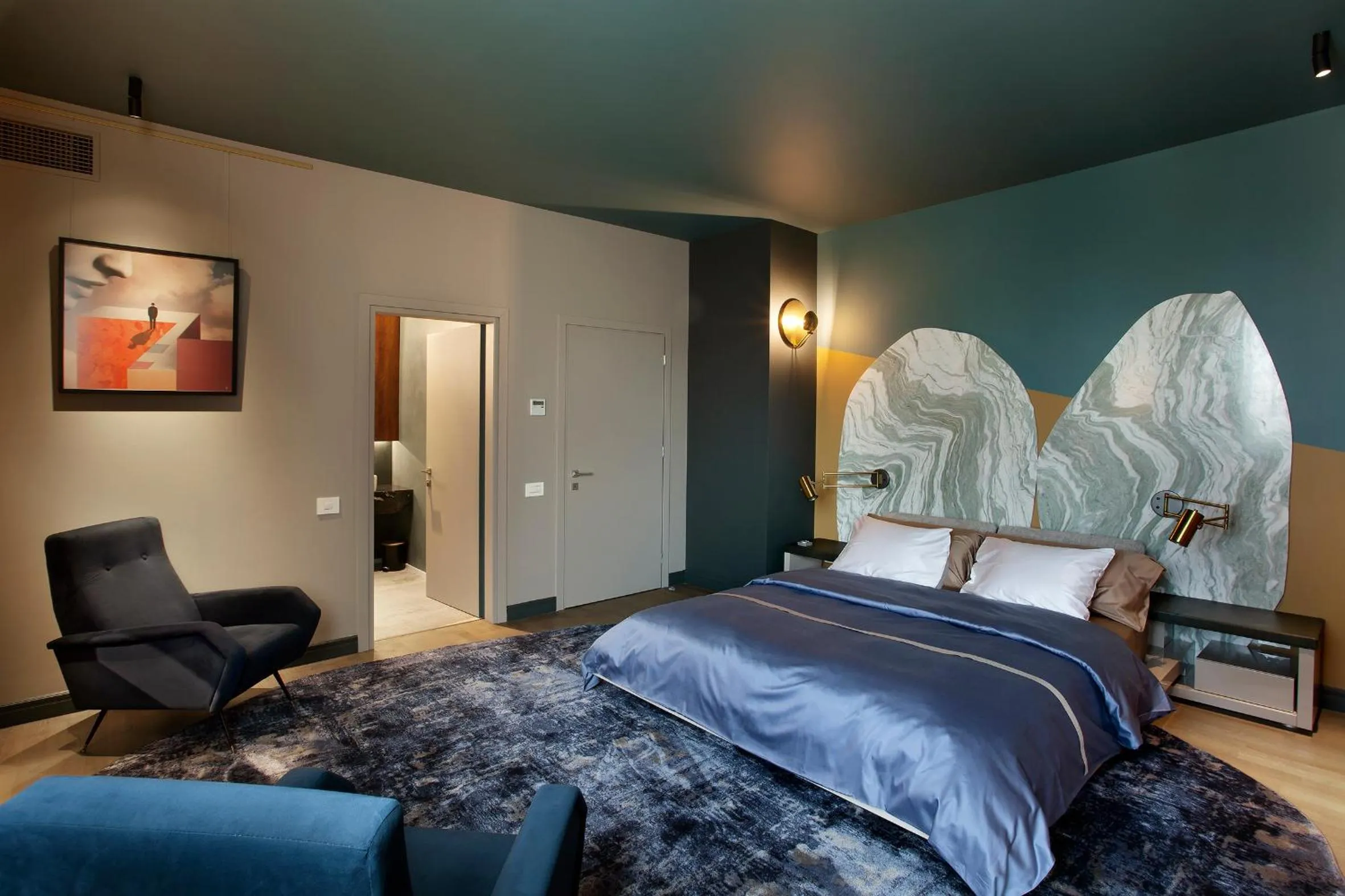 Bedroom, Bed in Room 12