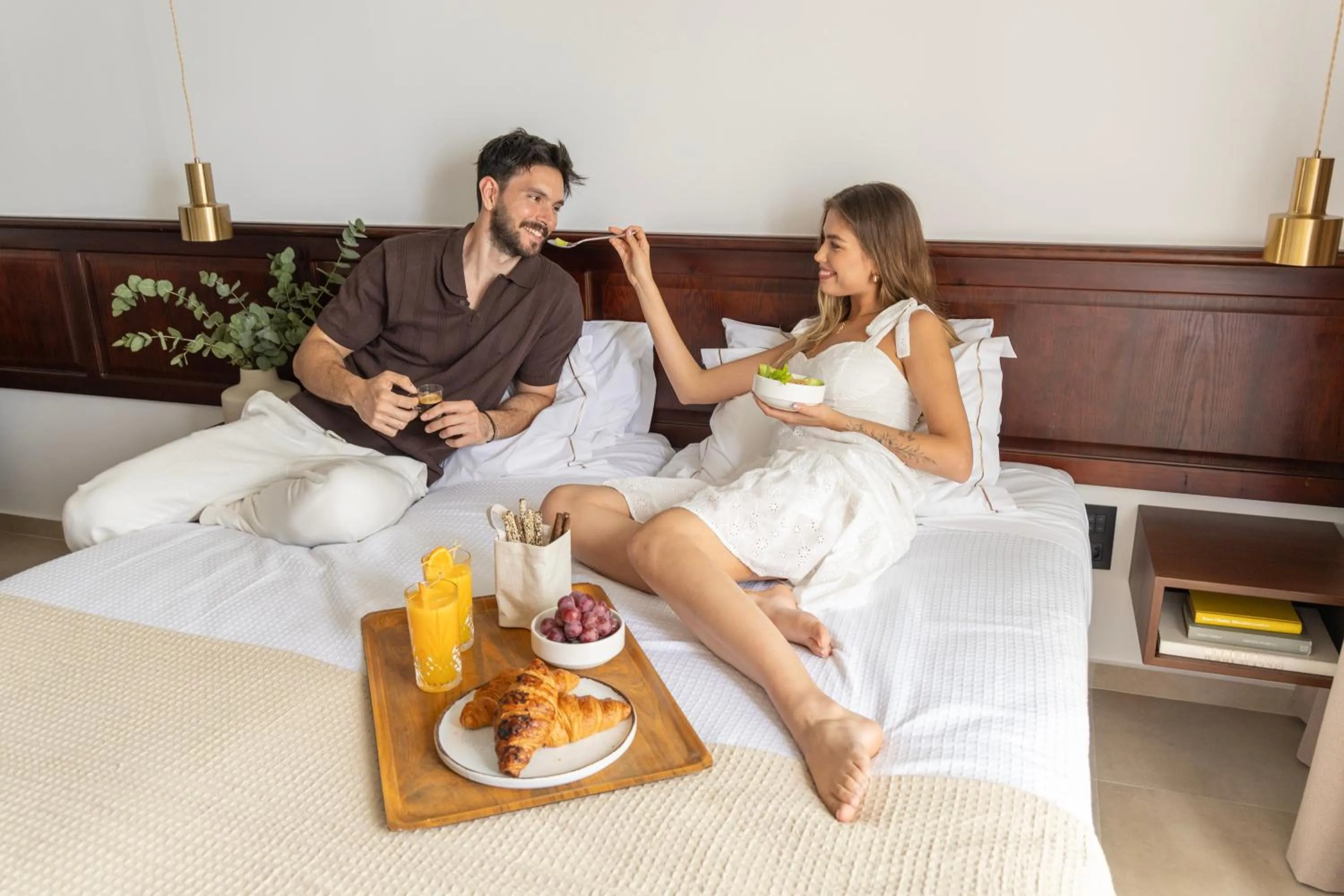 Bed in Albatros Spa & Resort Hotel