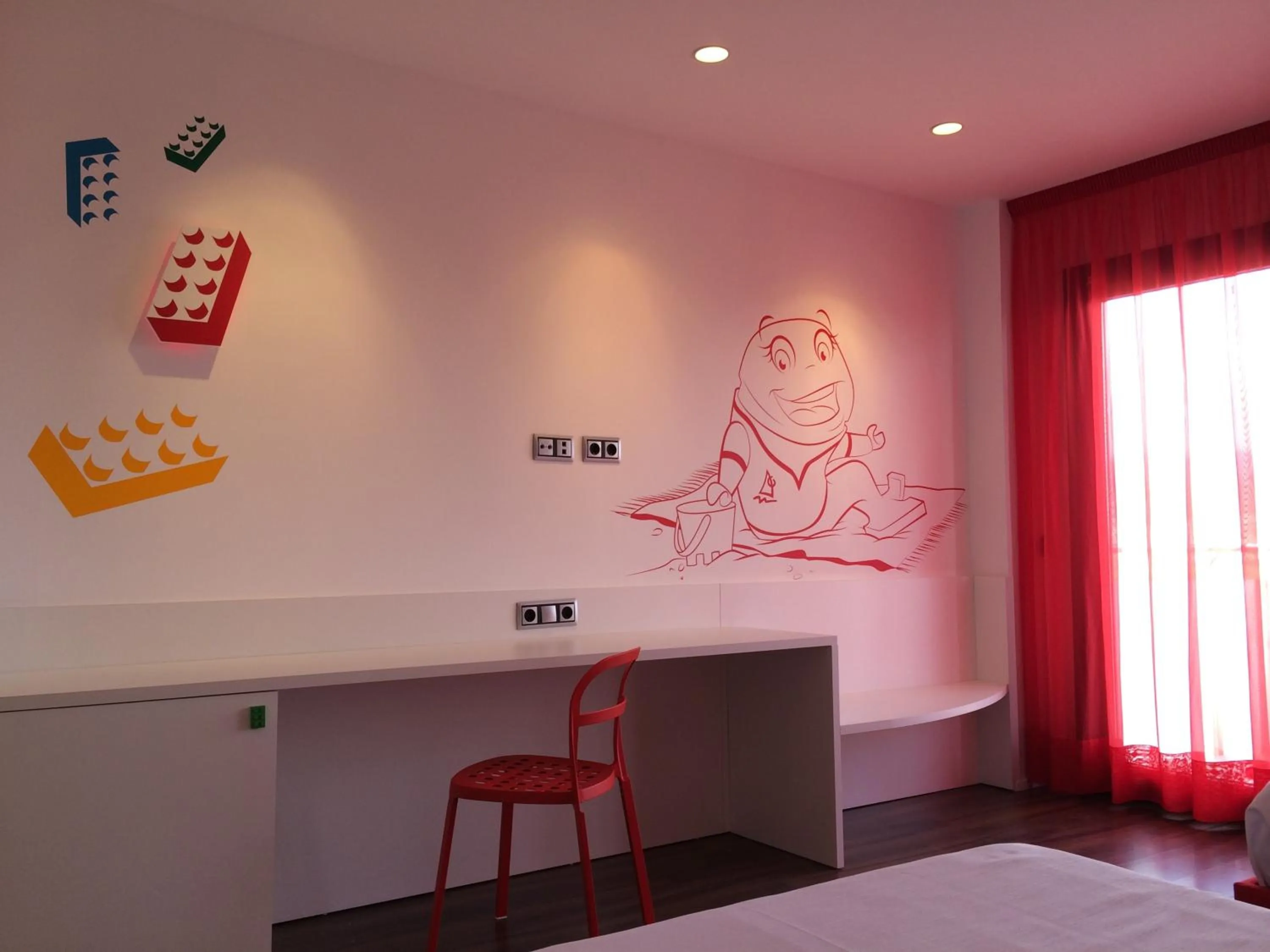 Decorative detail, Bed in Hotel Acuazul